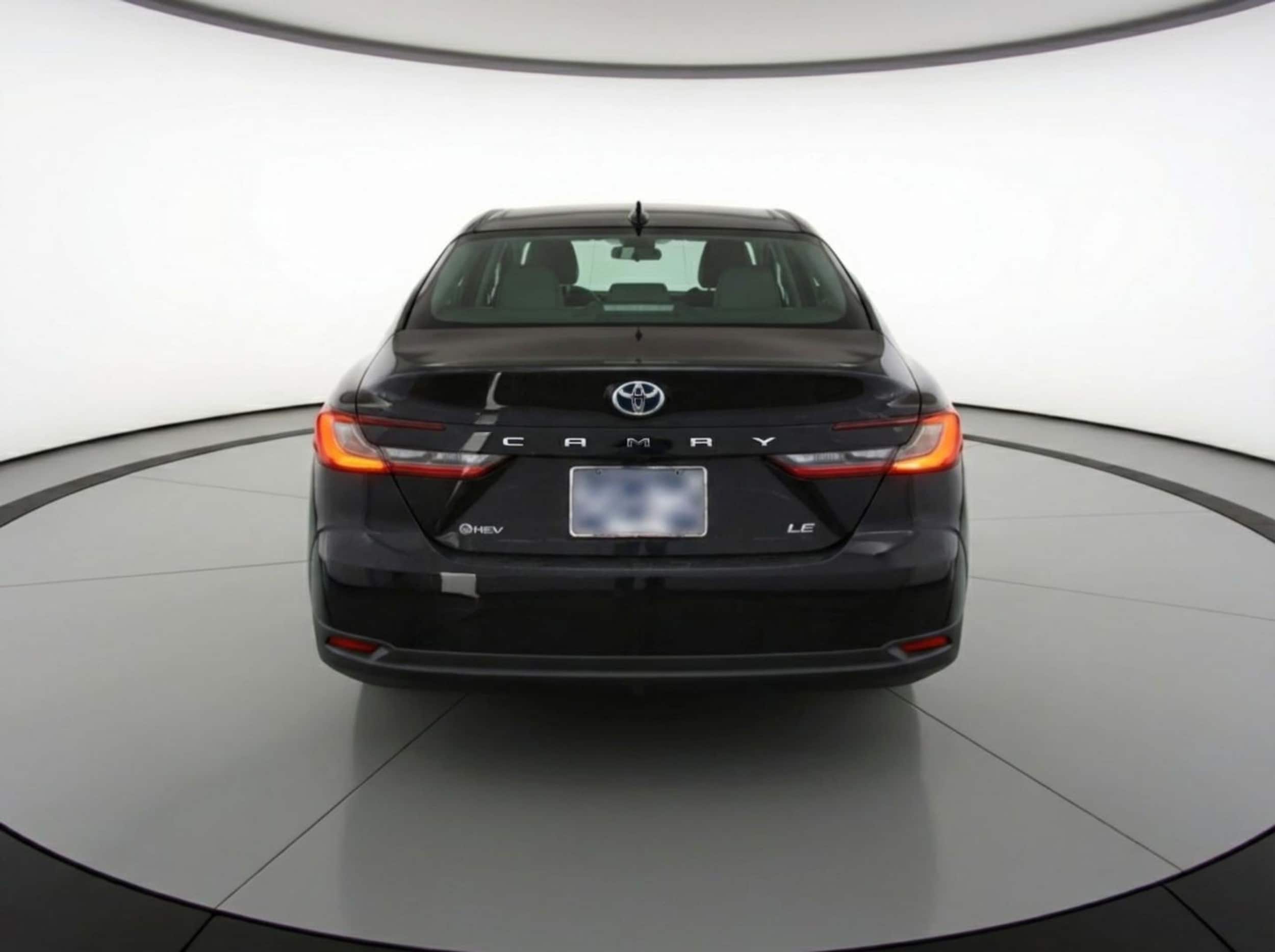 Thumbnail: 2025 Toyota Camry - 6