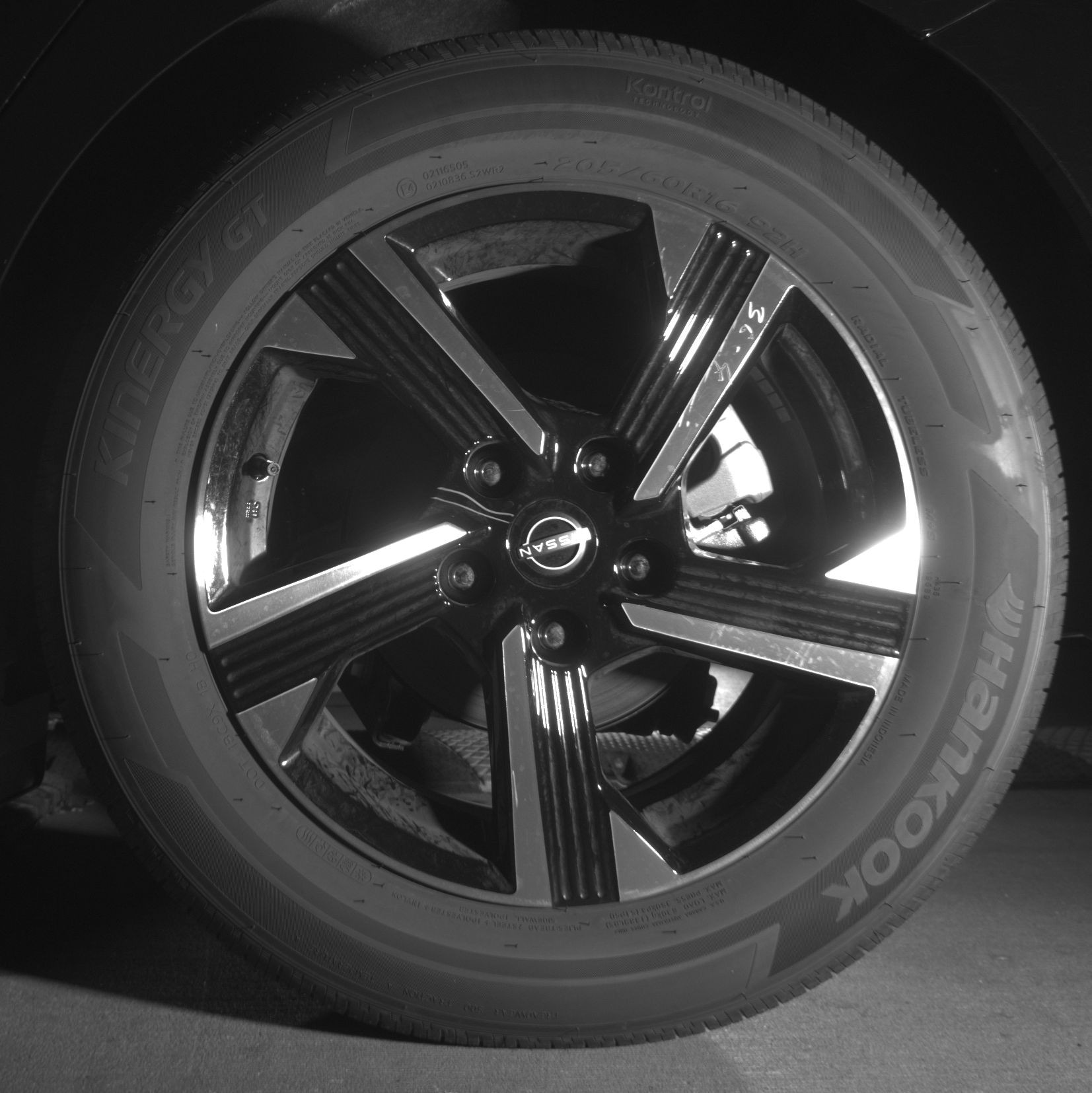 Thumbnail: 2025 Nissan Sentra - 11