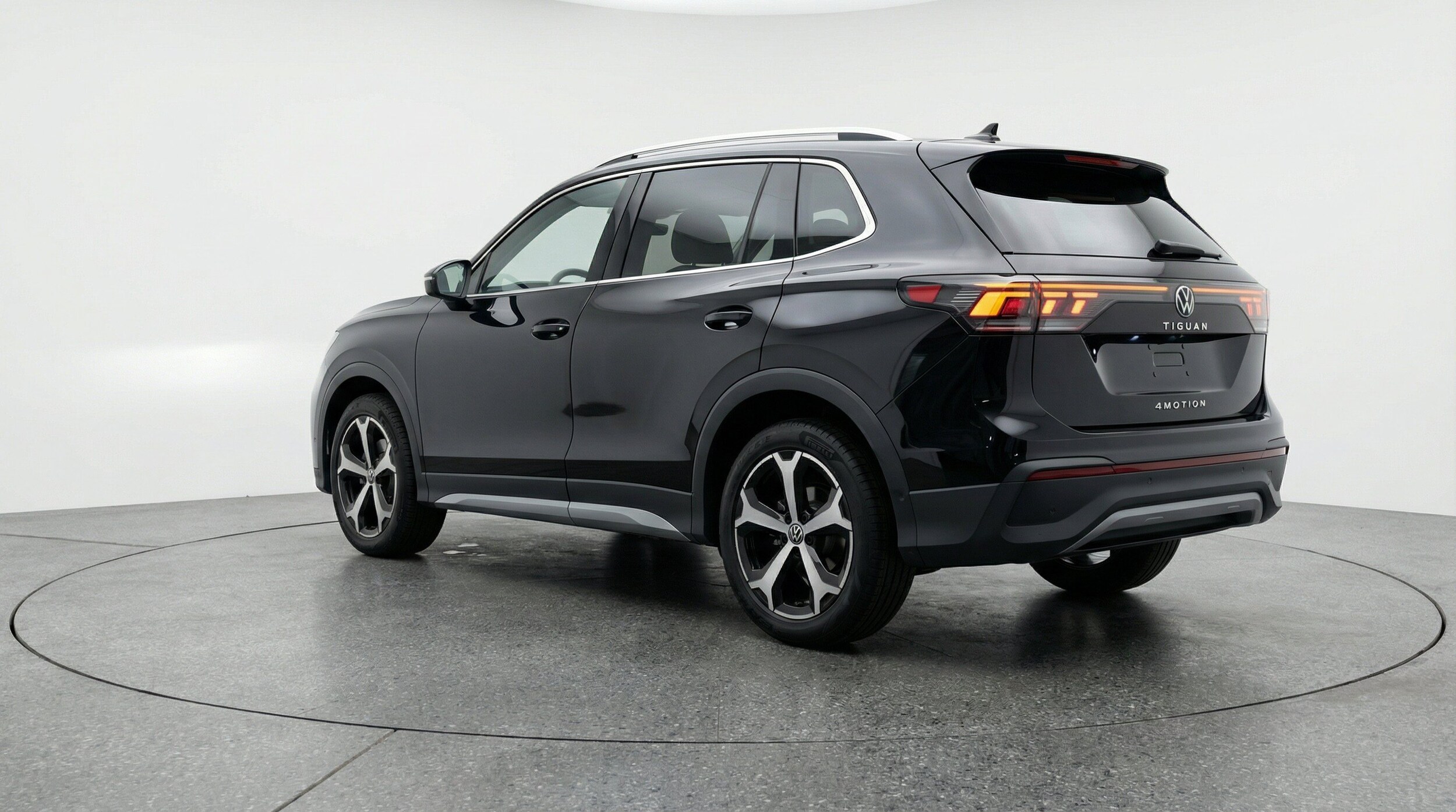 Thumbnail: 2026 Volkswagen Tiguan - 6