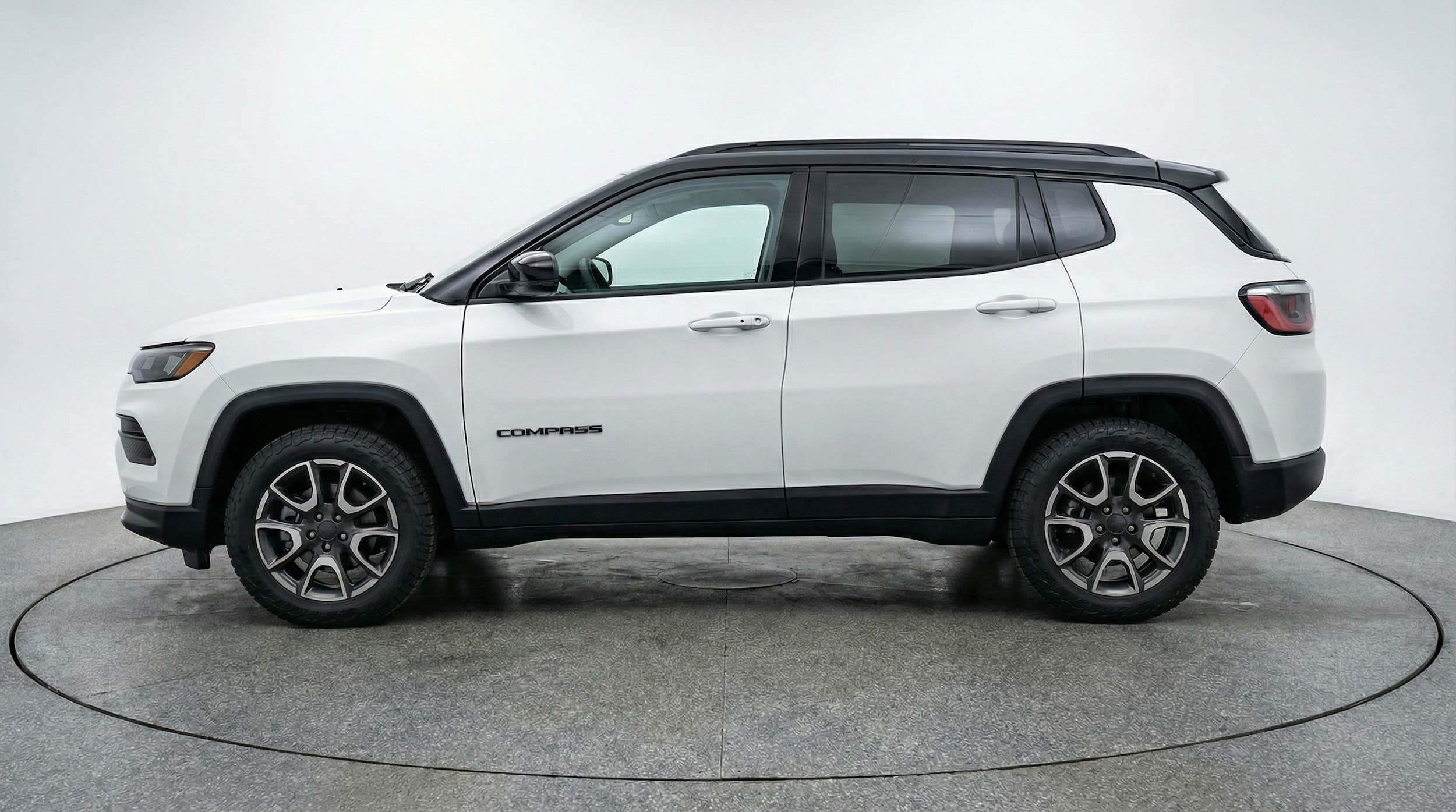 Thumbnail: 2025 Jeep Compass - 4