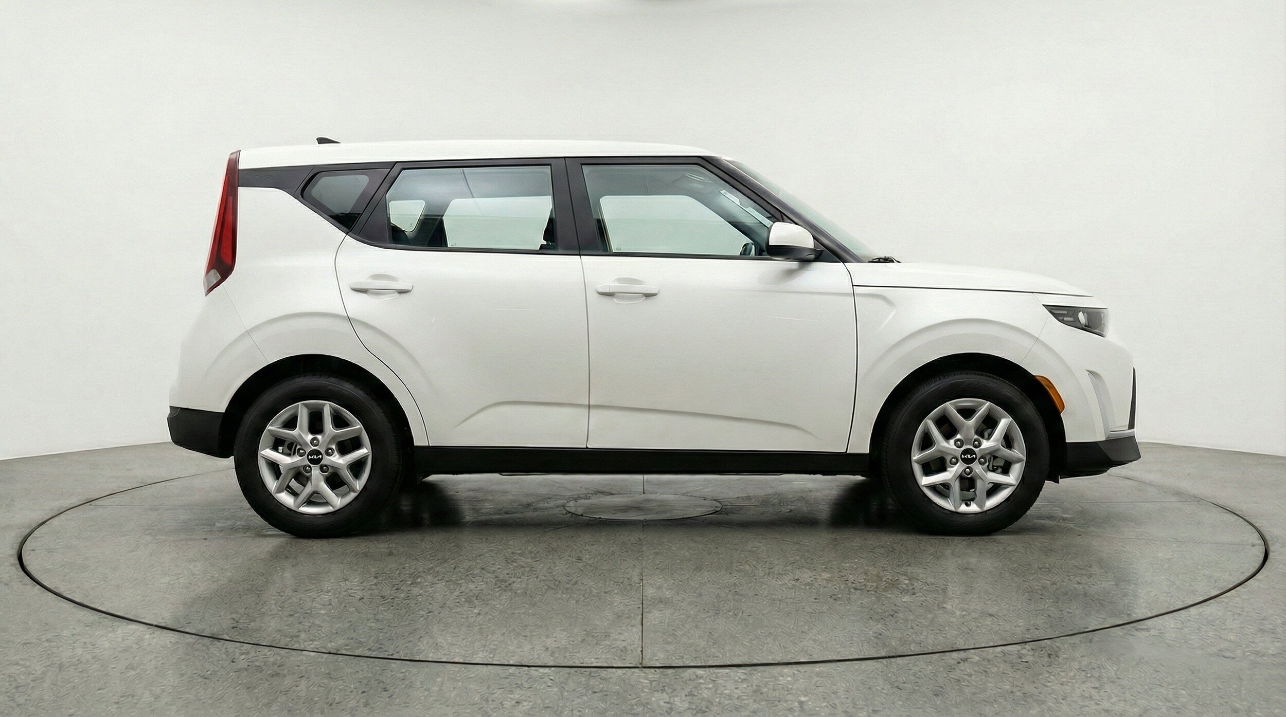 Thumbnail: 2025 Kia Soul - 11