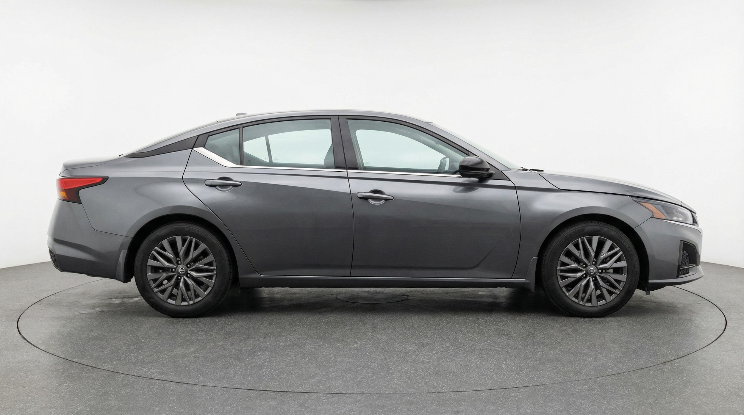 Thumbnail: 2025 Nissan Altima - 8