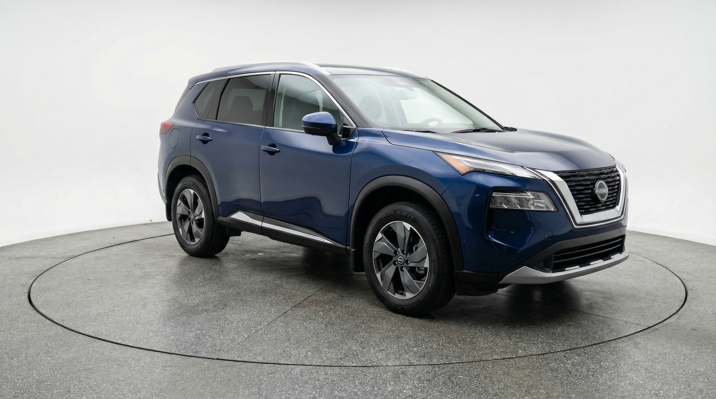 Thumbnail: 2025 Nissan Rogue - 1