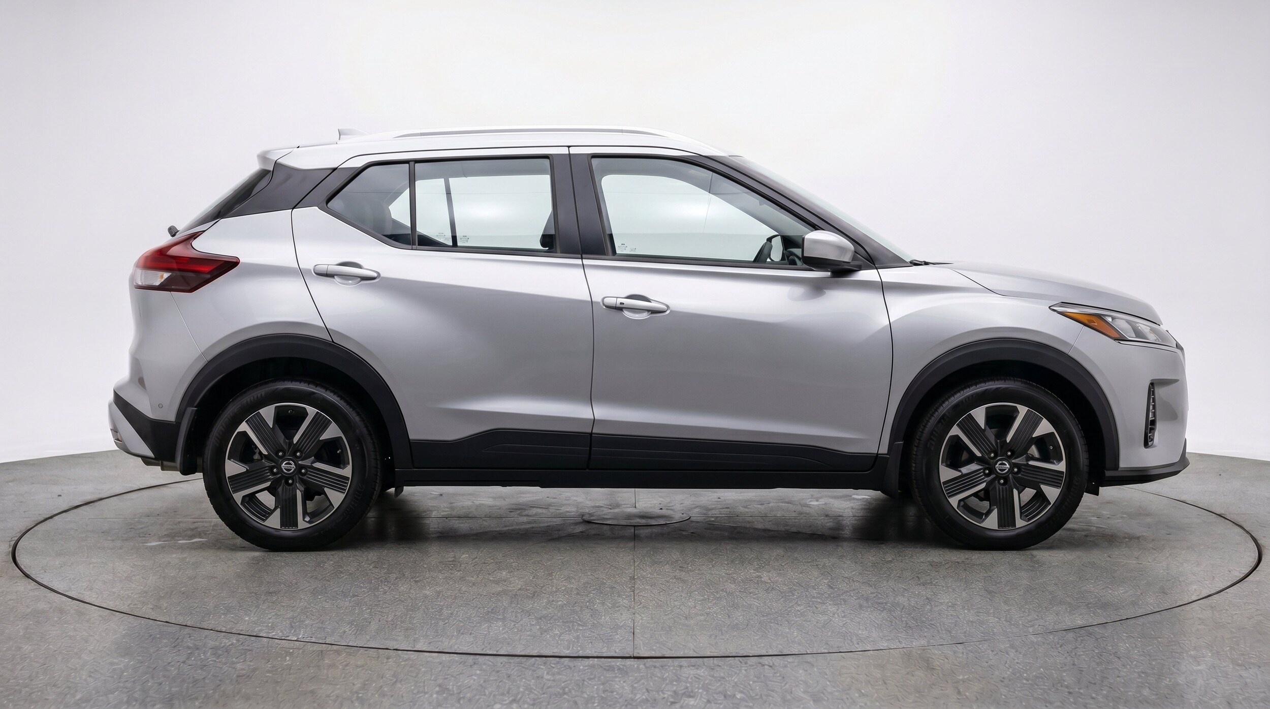 Thumbnail: 2026 Nissan Kicks - 11