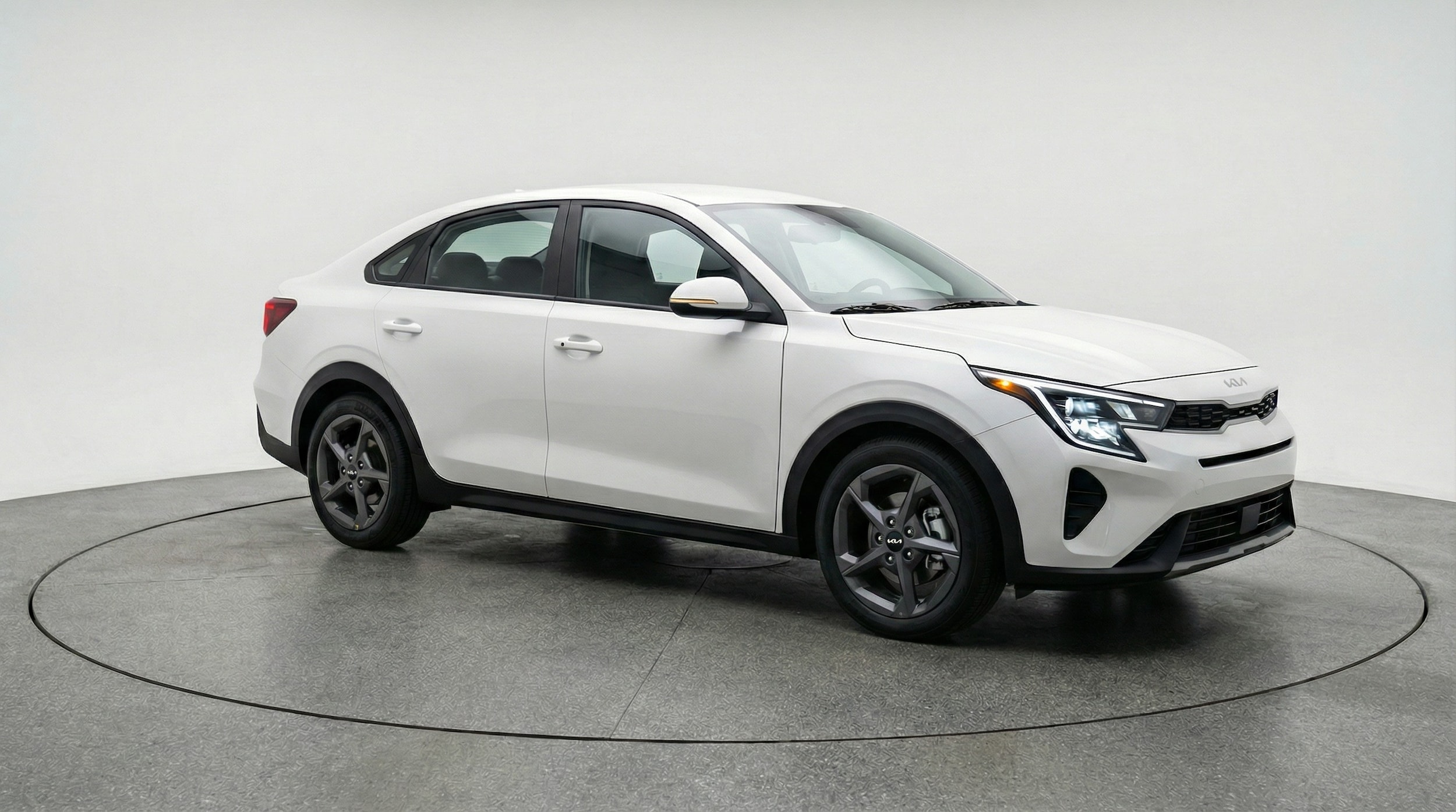 Thumbnail: 2025 Kia K4 - 1