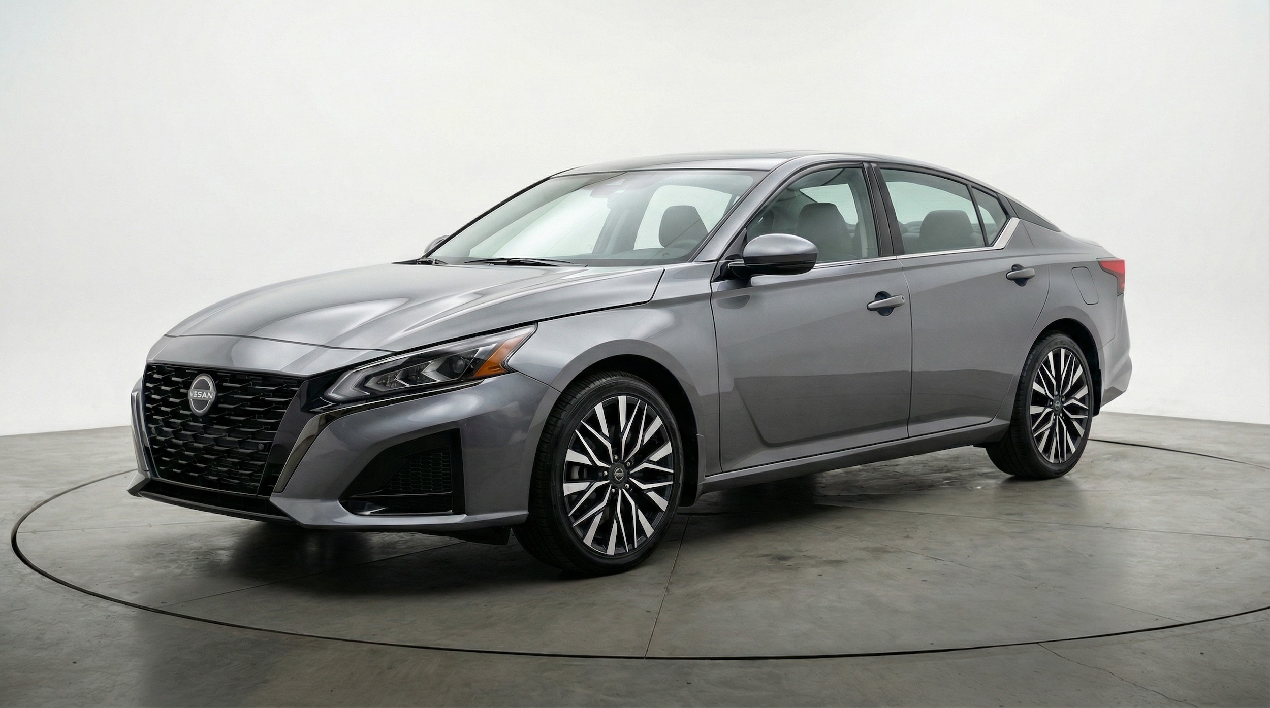 Thumbnail: 2025 Nissan Altima - 3