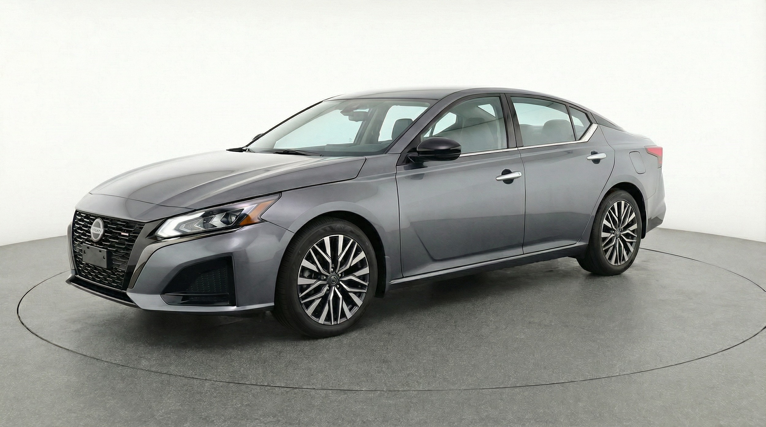 Thumbnail: 2025 Nissan Altima - 3