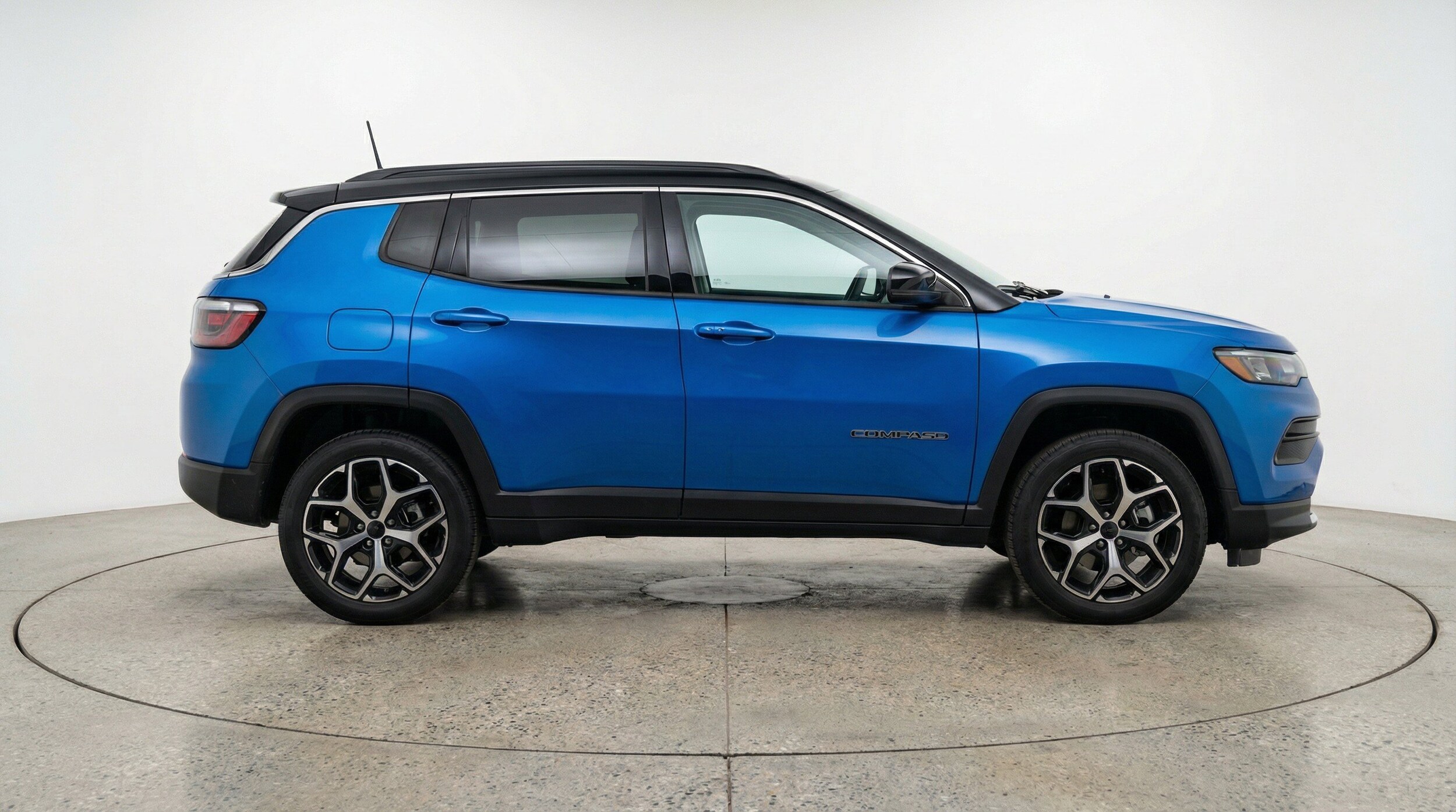 Thumbnail: 2025 Jeep Compass - 11