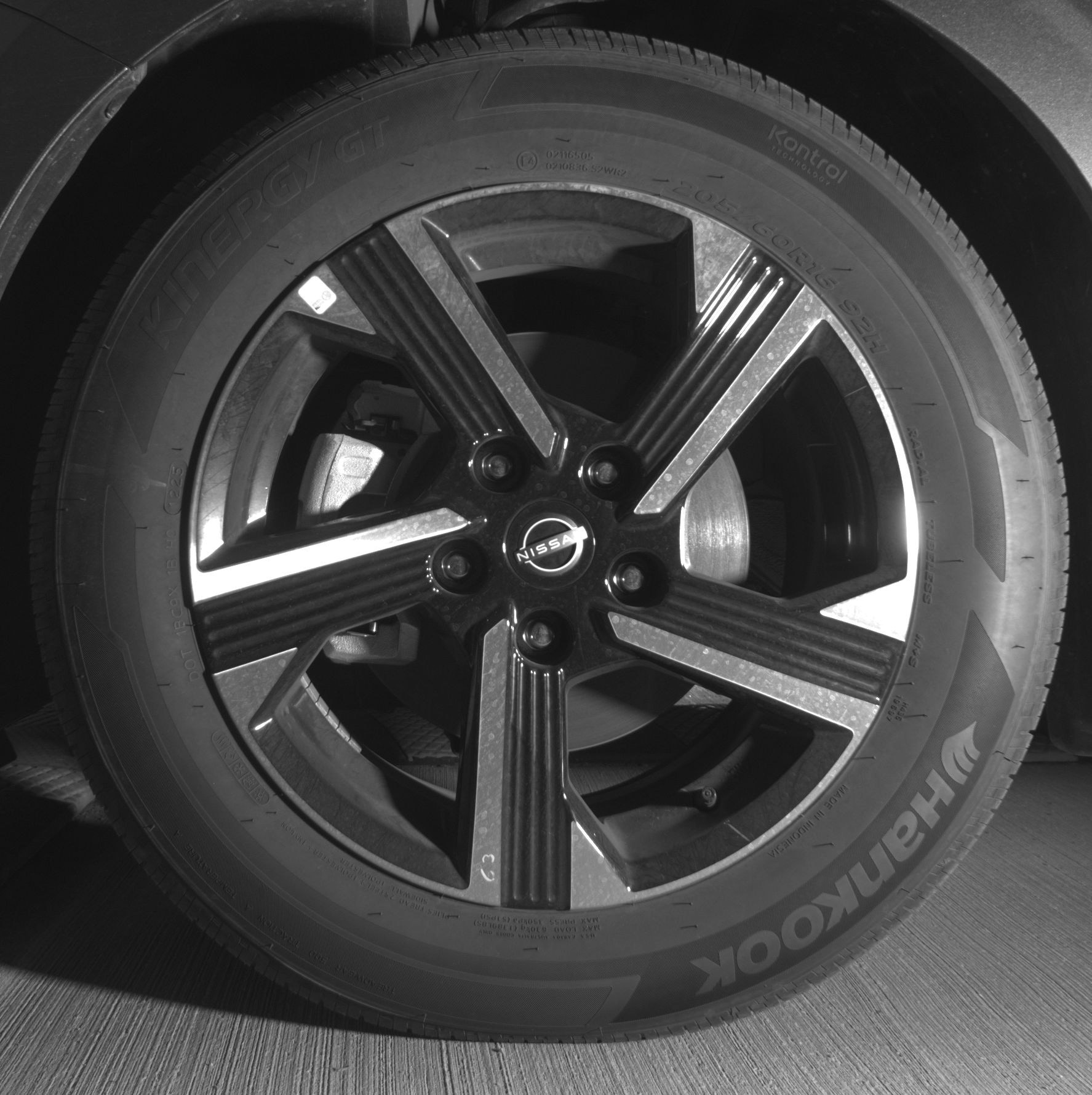 Thumbnail: 2025 Nissan Sentra - 9