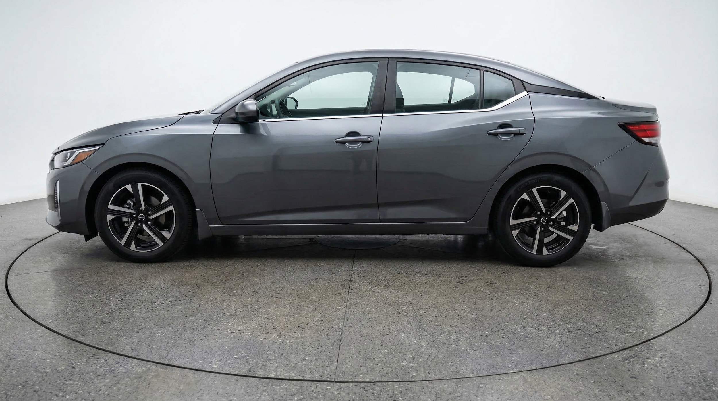 Thumbnail: 2025 Nissan Sentra - 5