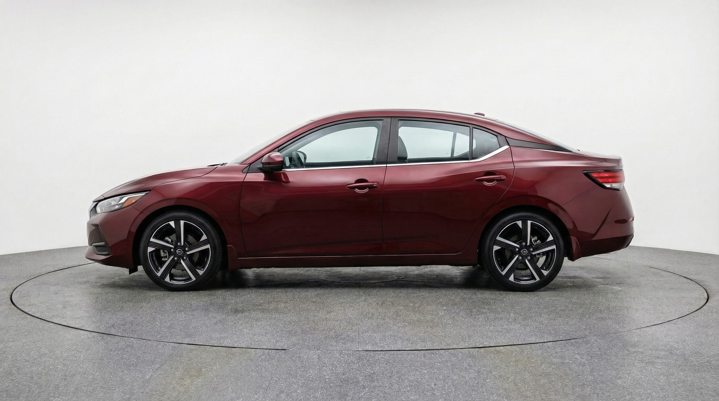 Thumbnail: 2025 Nissan Sentra - 4