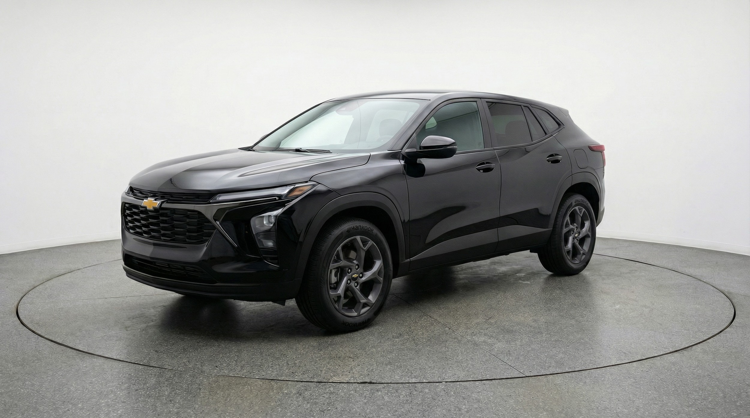 Thumbnail: 2025 Chevrolet Trax - 3