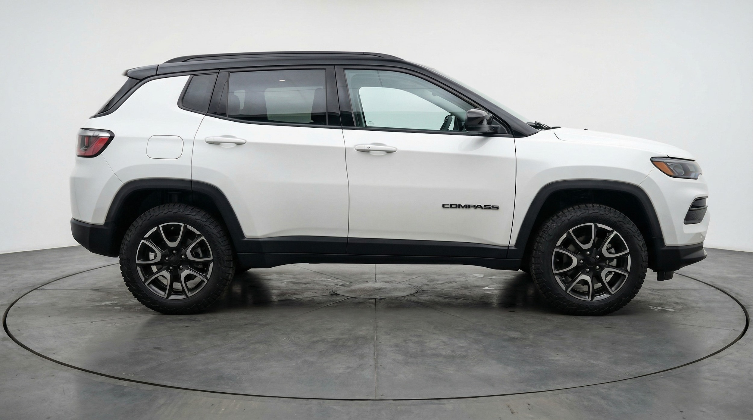 Thumbnail: 2025 Jeep Compass - 8