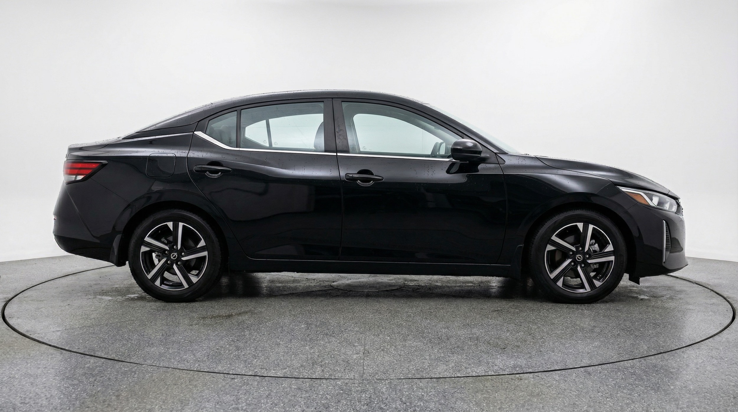 Thumbnail: 2025 Nissan Sentra - 8