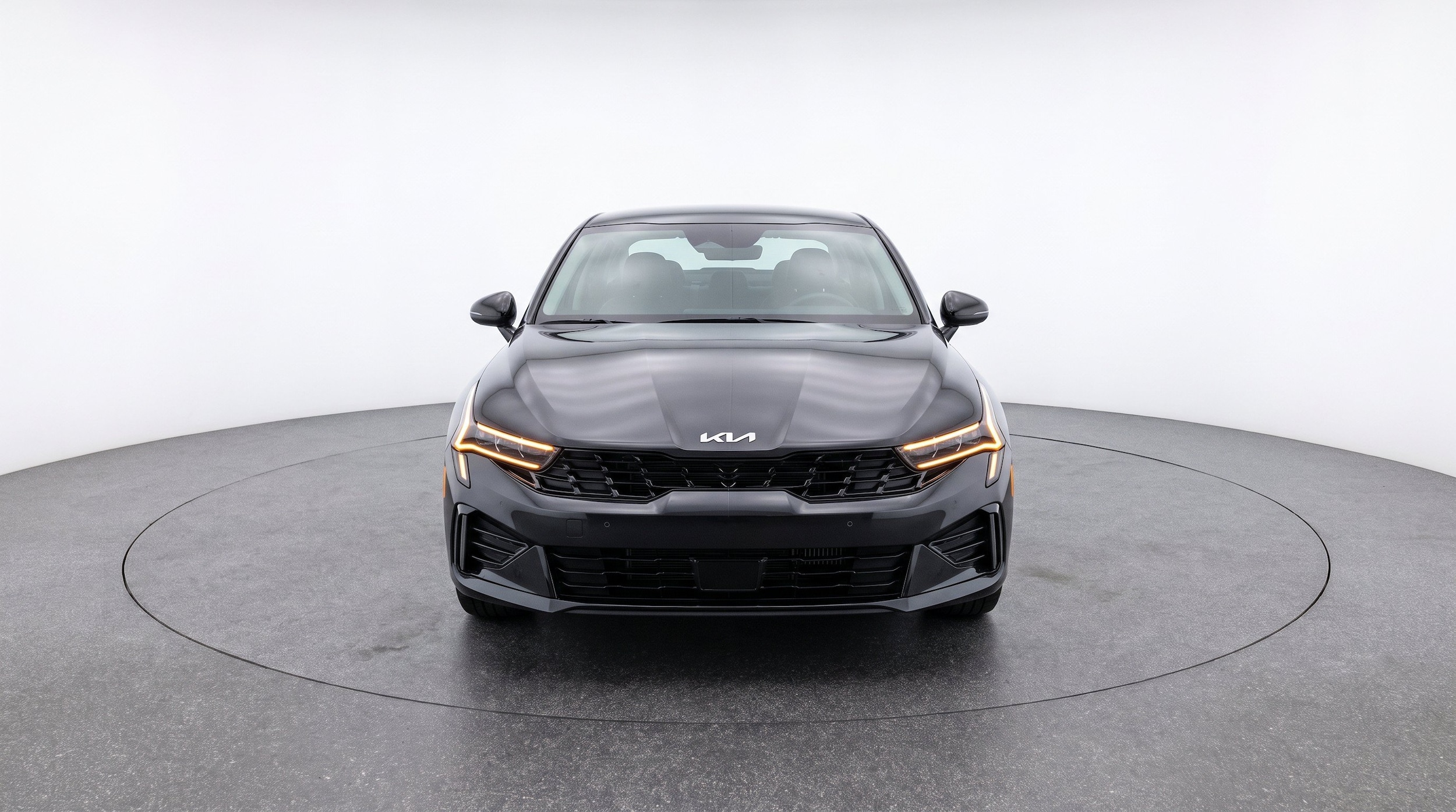 Thumbnail: 2025 Kia K5 - 2