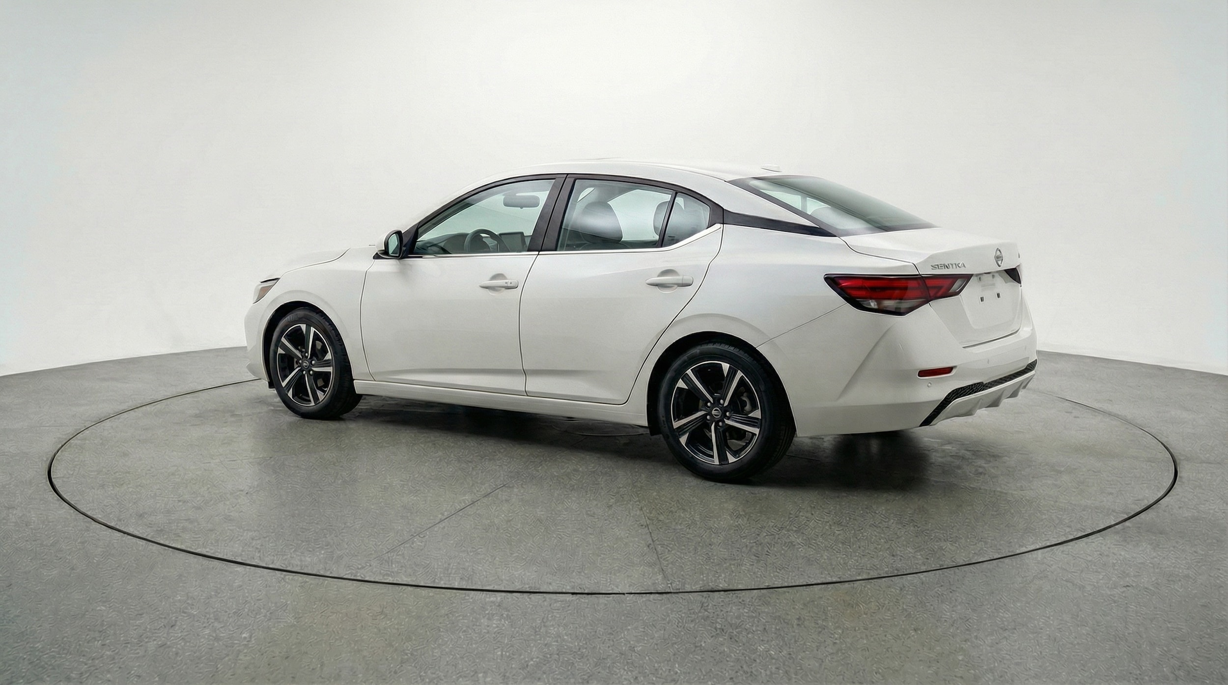 Thumbnail: 2025 Nissan Sentra - 5