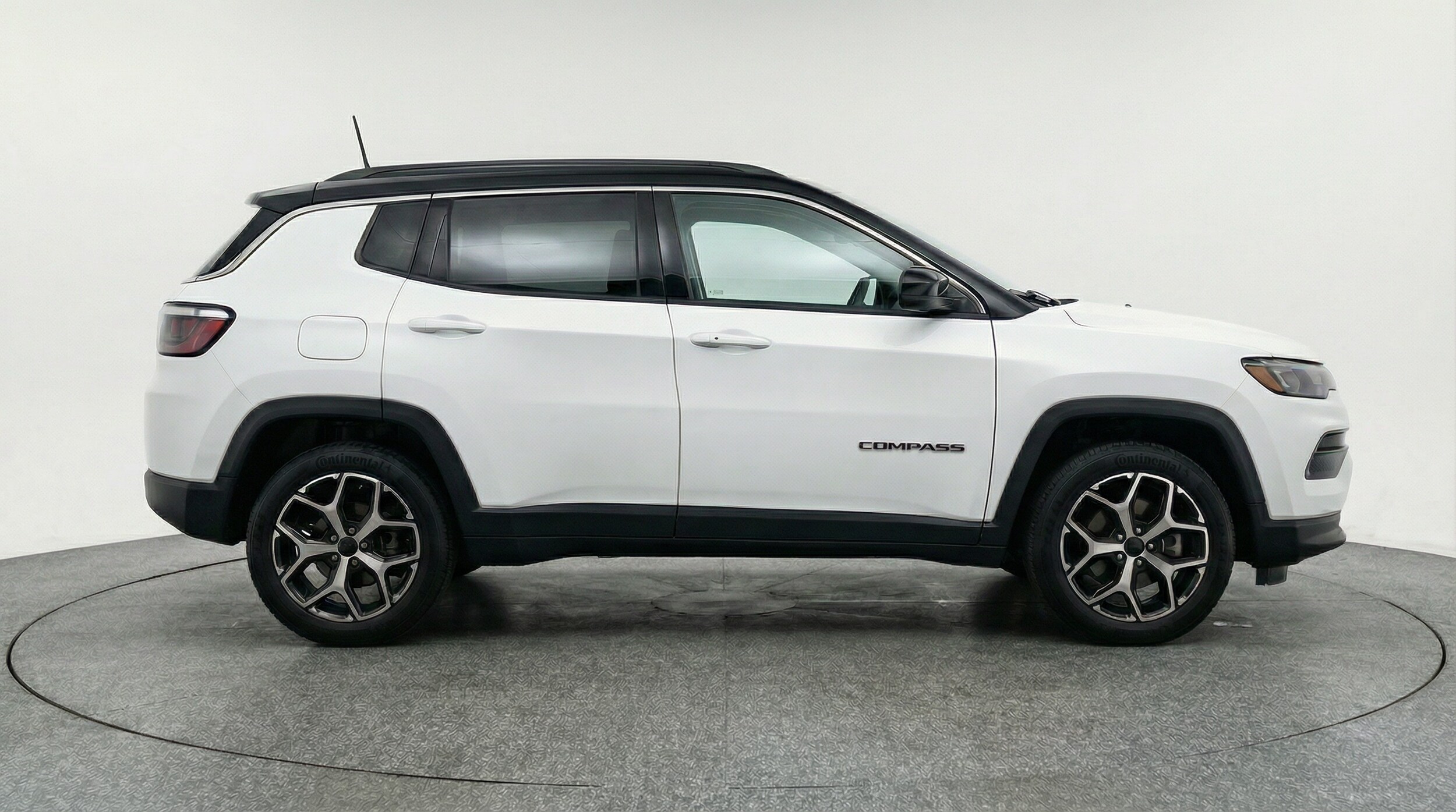 Thumbnail: 2025 Jeep Compass - 8