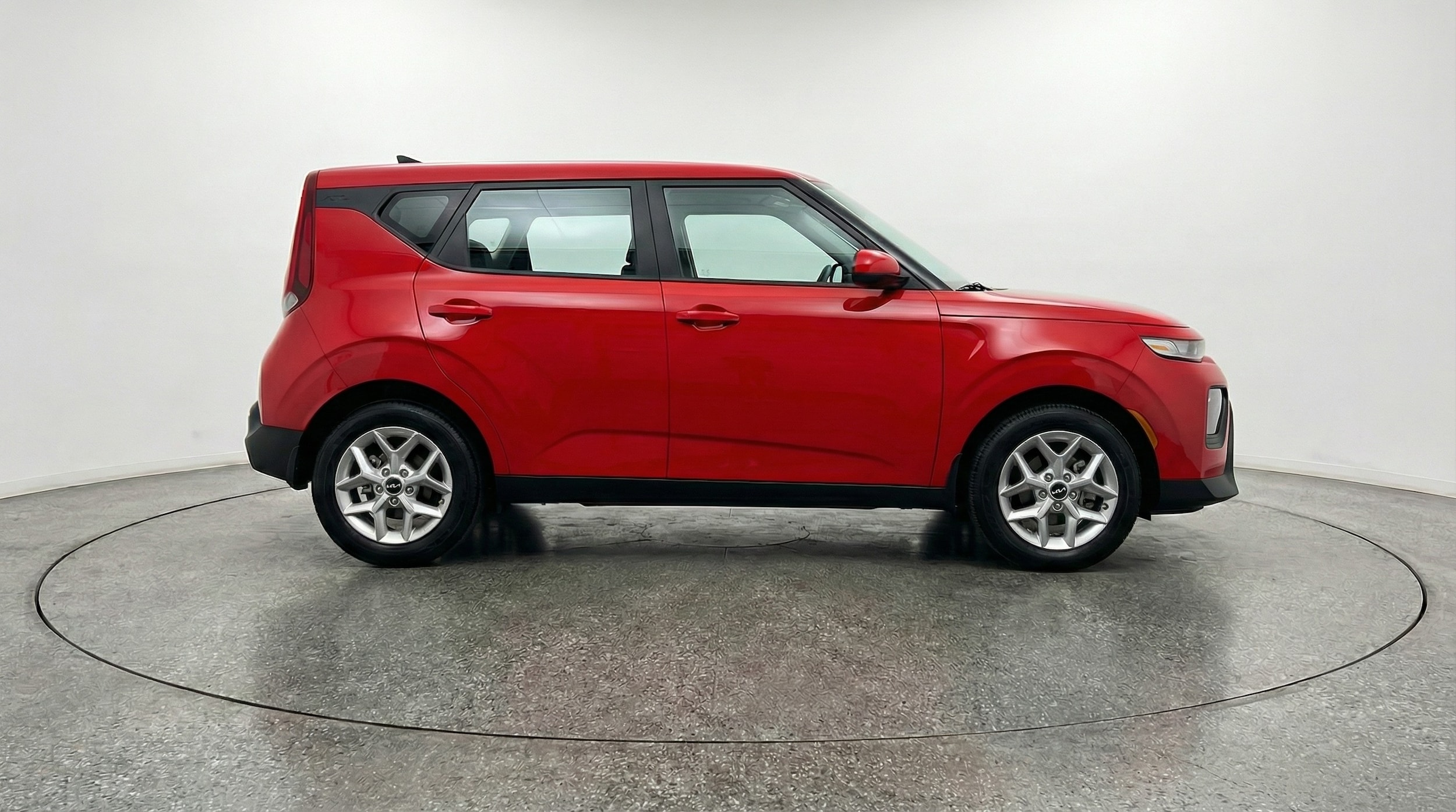 Thumbnail: 2025 Kia Soul - 8