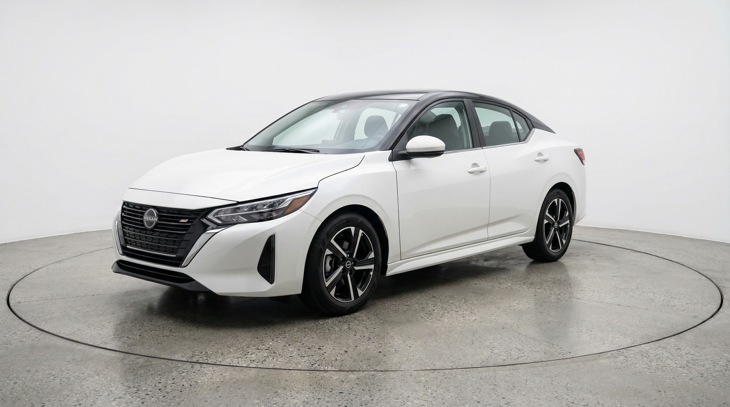 Thumbnail: 2025 Nissan Sentra - 3