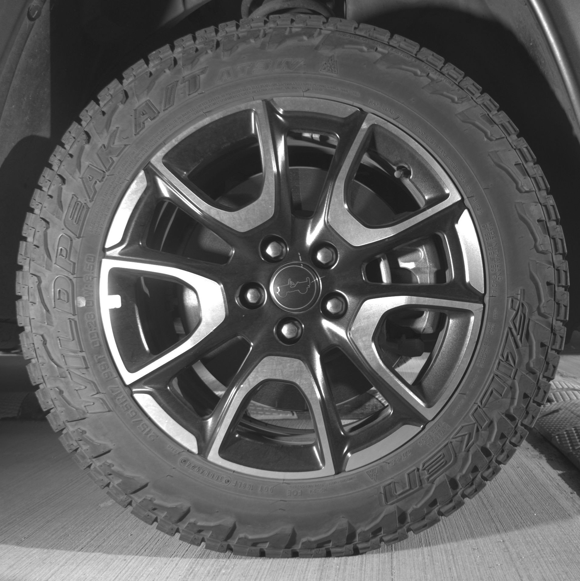 Thumbnail: 2025 Jeep Compass - 13