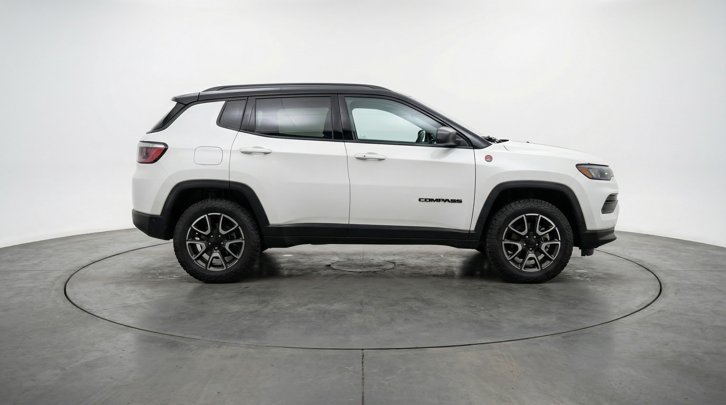 Thumbnail: 2025 Jeep Compass - 8