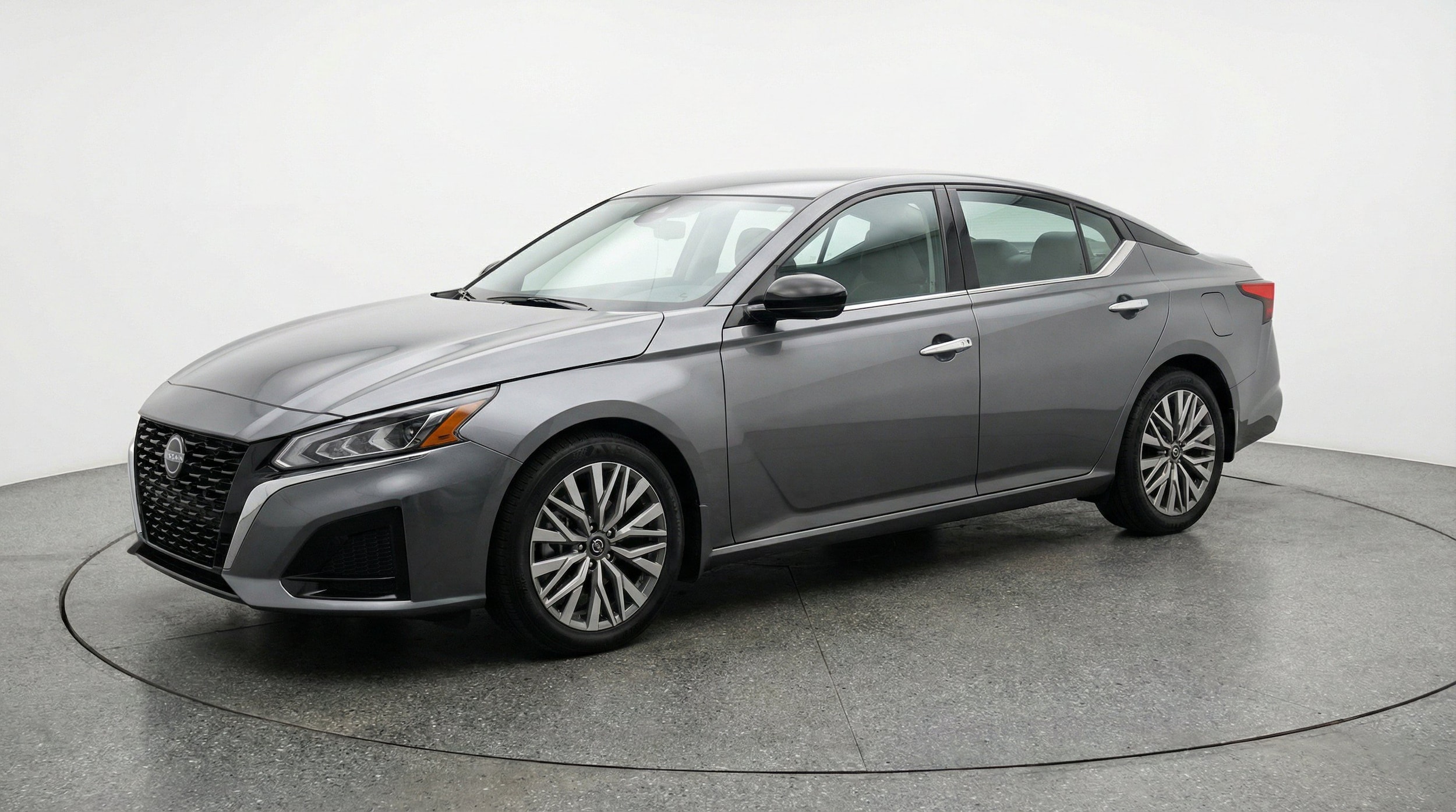 Thumbnail: 2025 Nissan Altima - 3