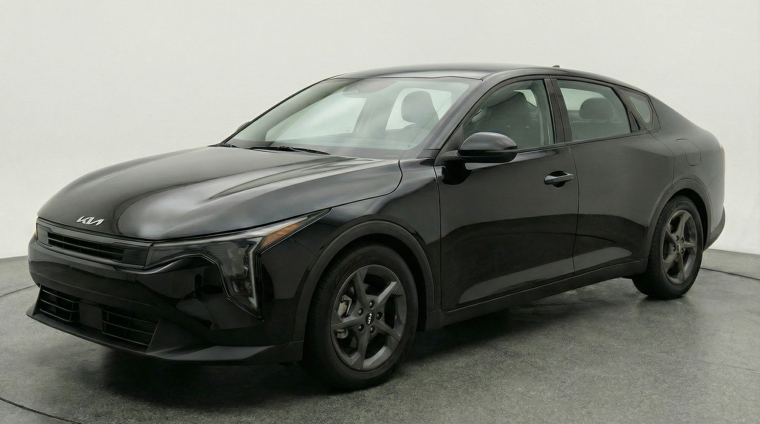 Thumbnail: 2025 Kia K4 - 3