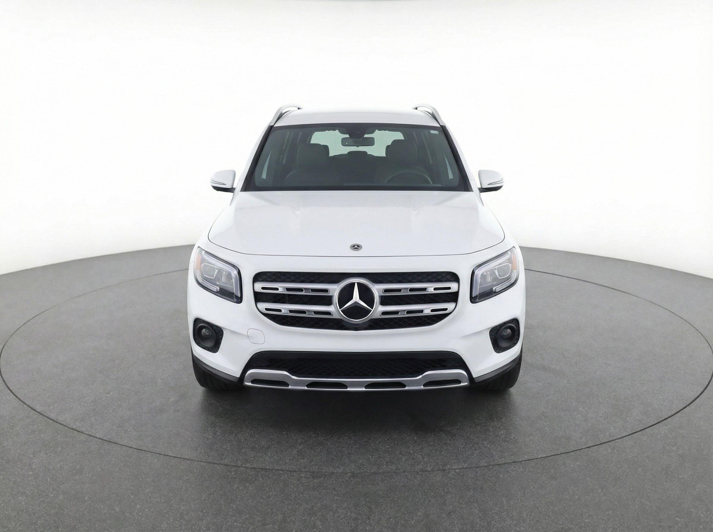 Thumbnail: 2025 Mercedes-Benz GLB - 2