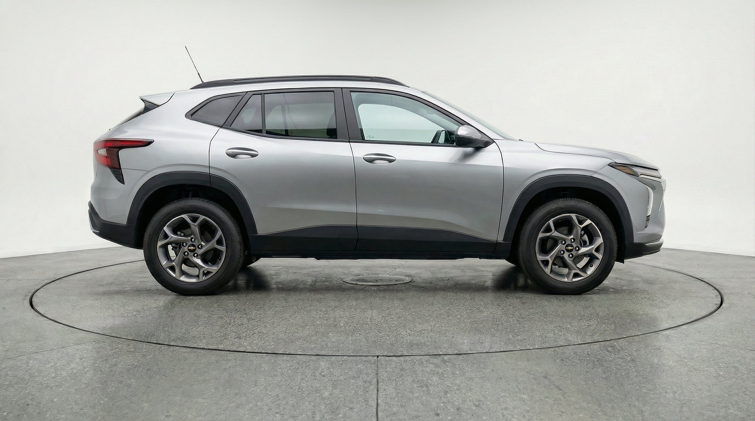 Thumbnail: 2025 Chevrolet Trax - 11