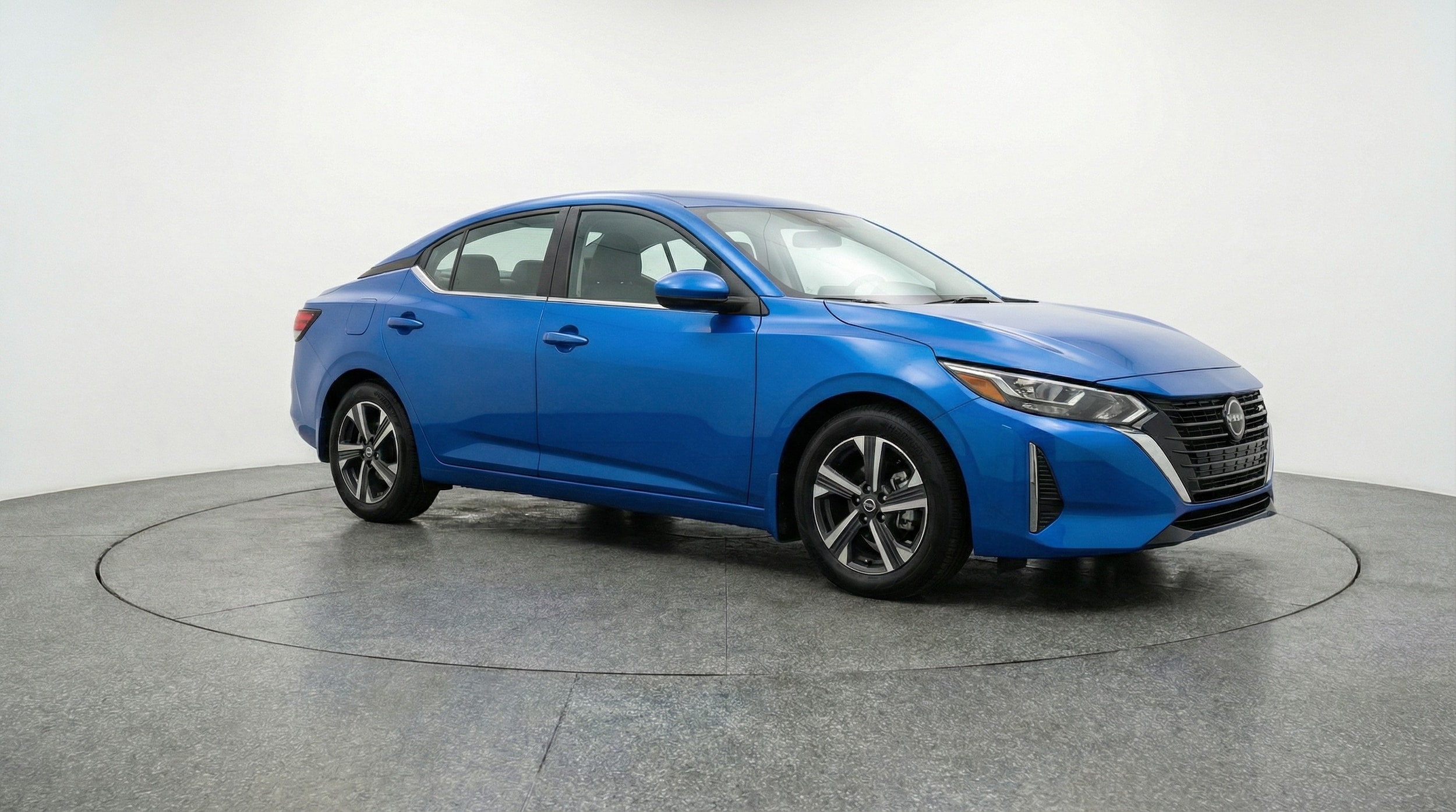 Thumbnail: 2025 Nissan Sentra - 1