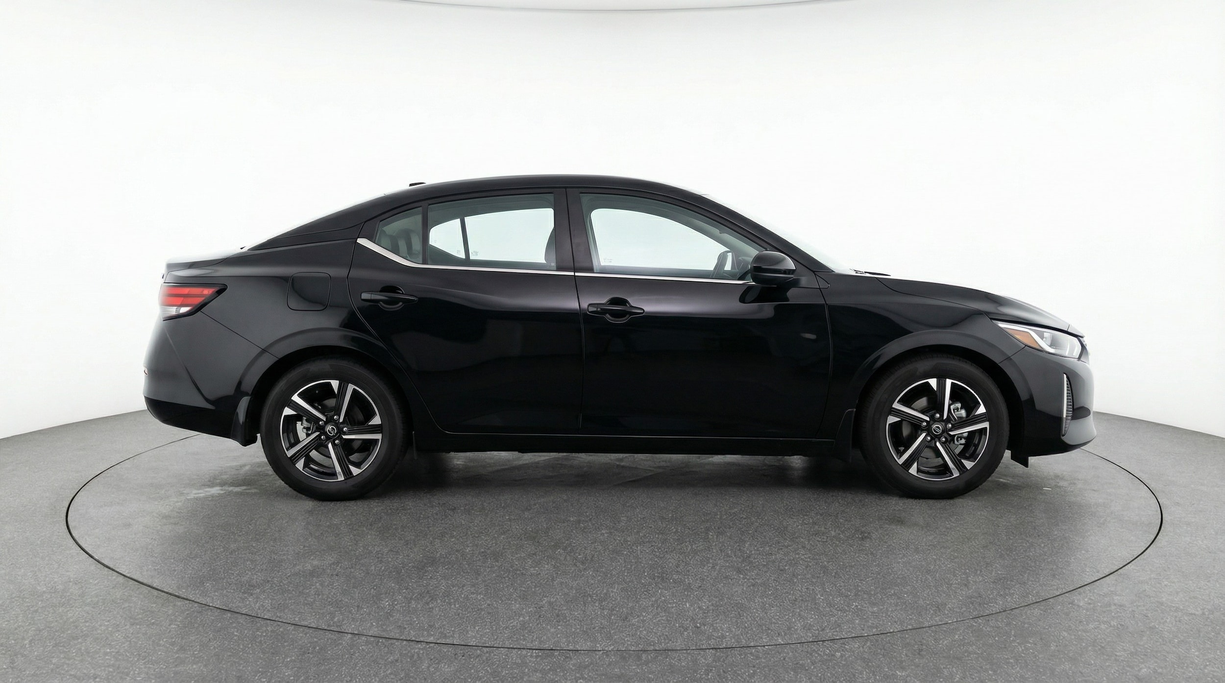 Thumbnail: 2025 Nissan Sentra - 8