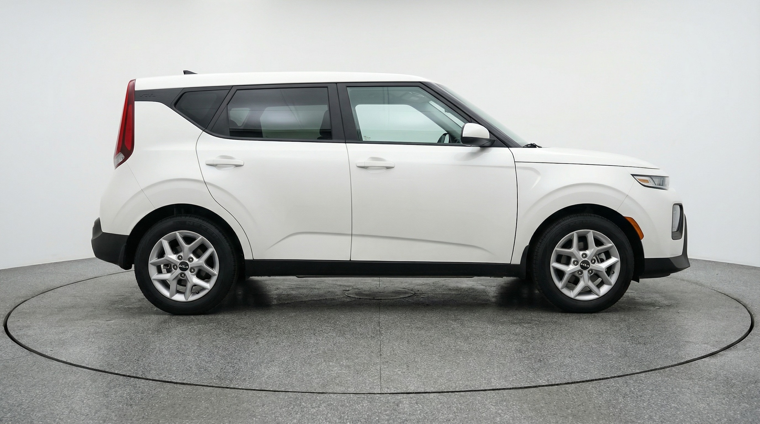 Thumbnail: 2025 Kia Soul - 8