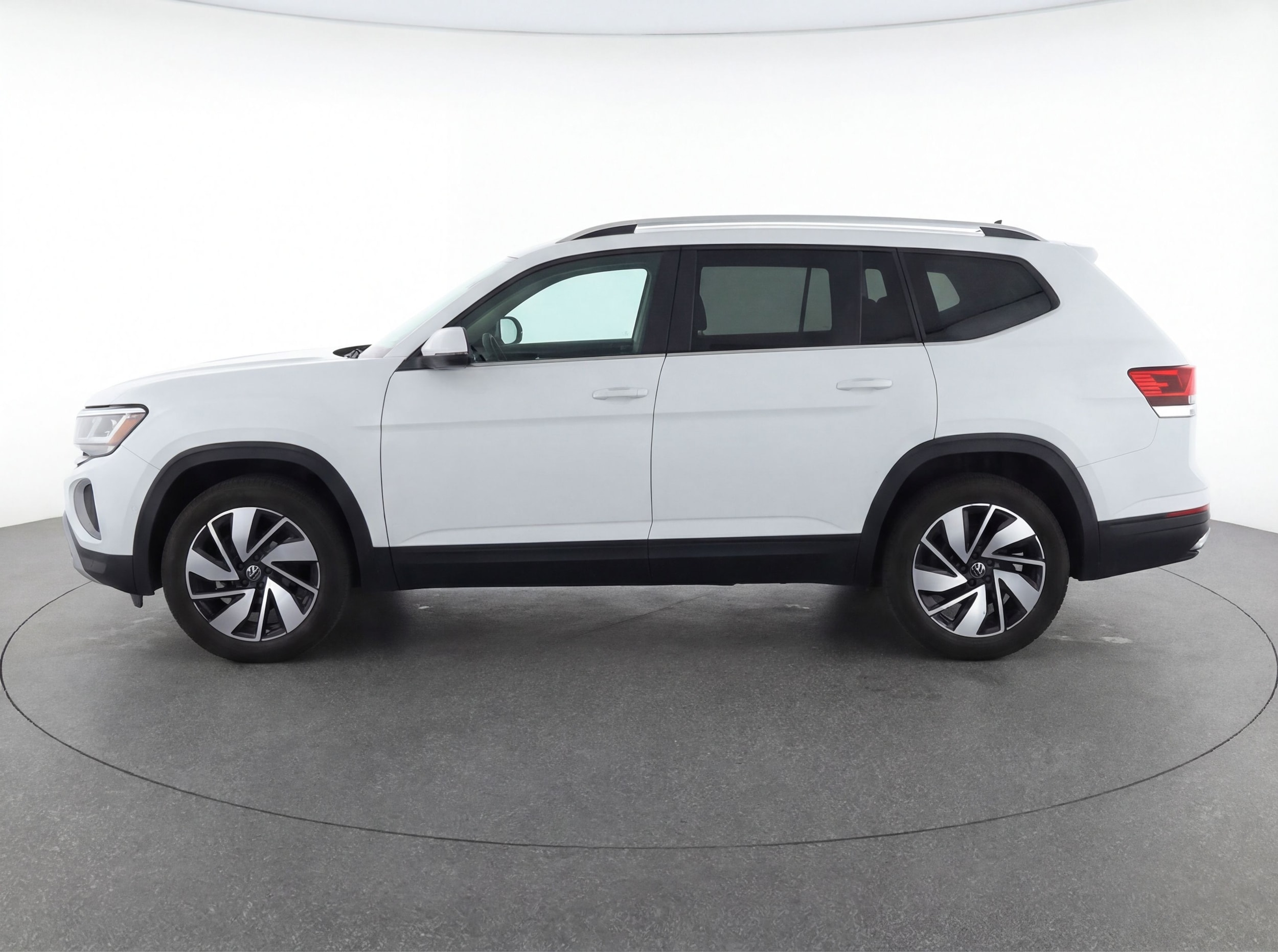 Thumbnail: 2025 Volkswagen Atlas - 4