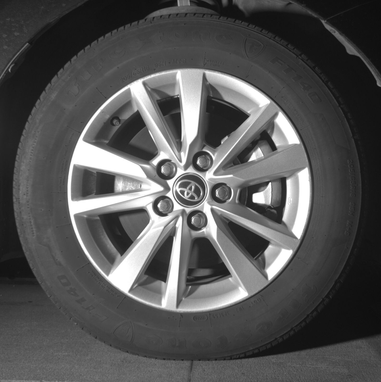 Thumbnail: 2025 Toyota Camry - 10