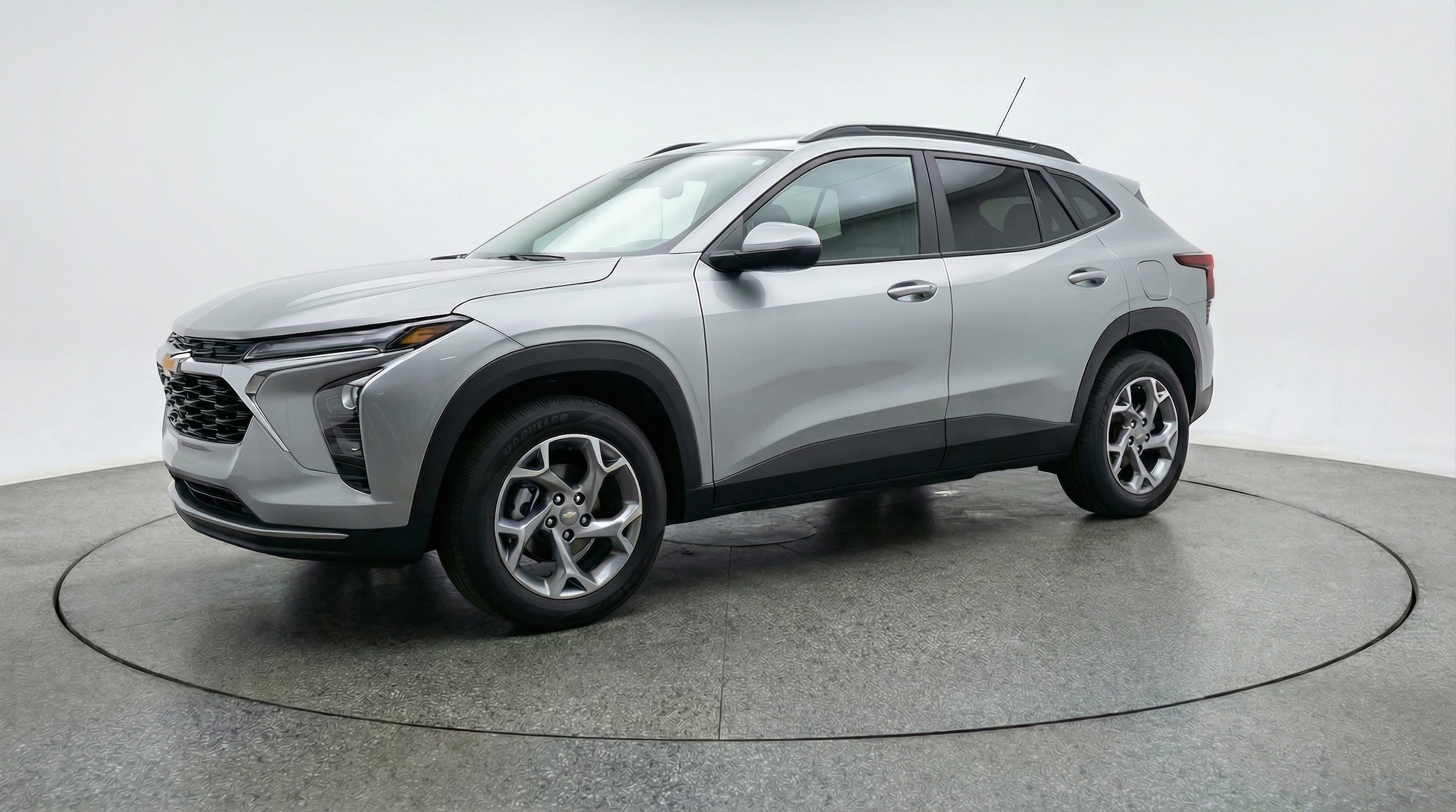 Thumbnail: 2025 Chevrolet Trax - 3