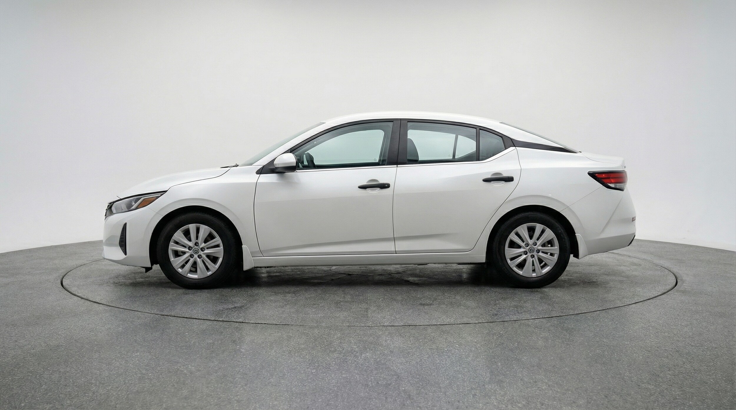 Thumbnail: 2025 Nissan Sentra - 4