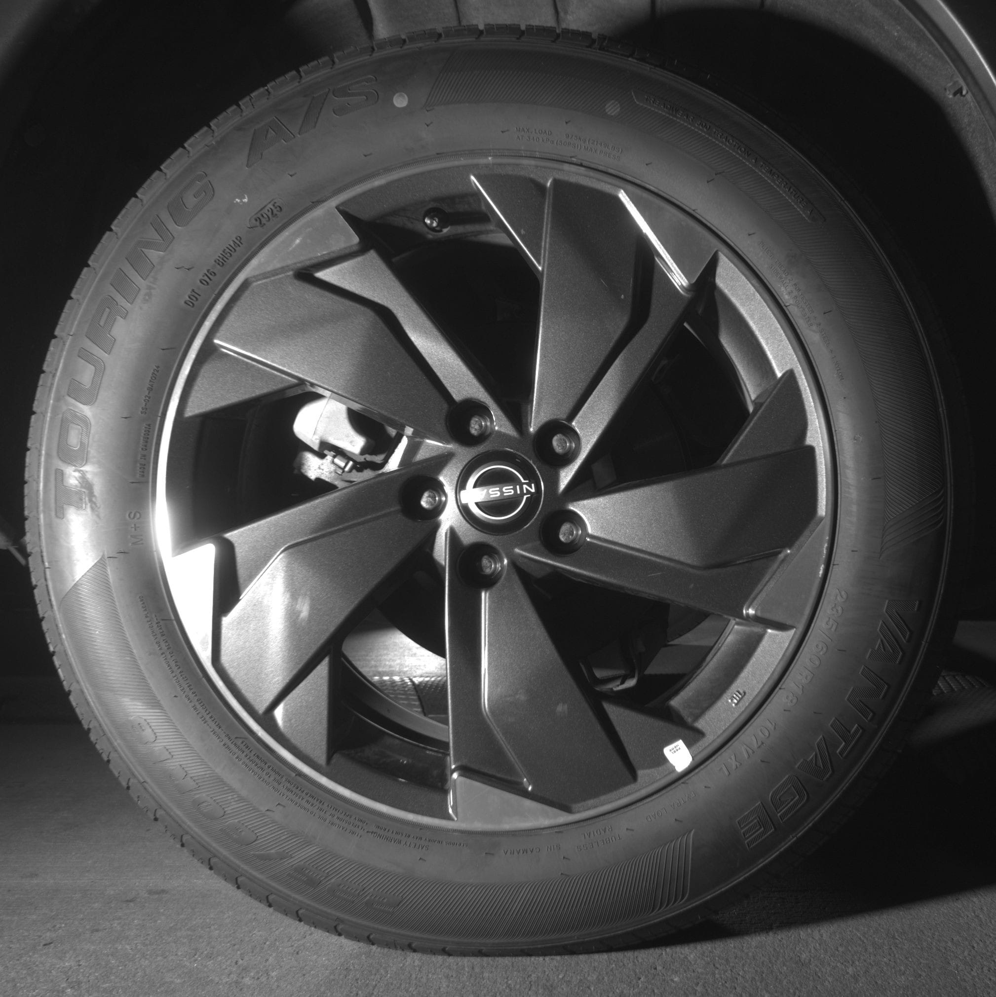 Thumbnail: 2025 Nissan Rogue - 12