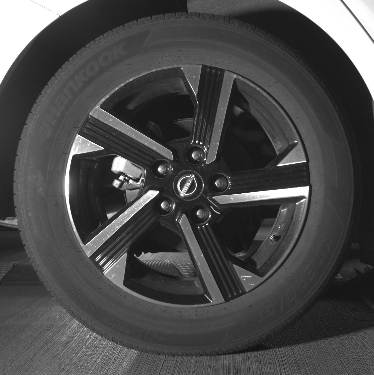 Thumbnail: 2025 Nissan Sentra - 12