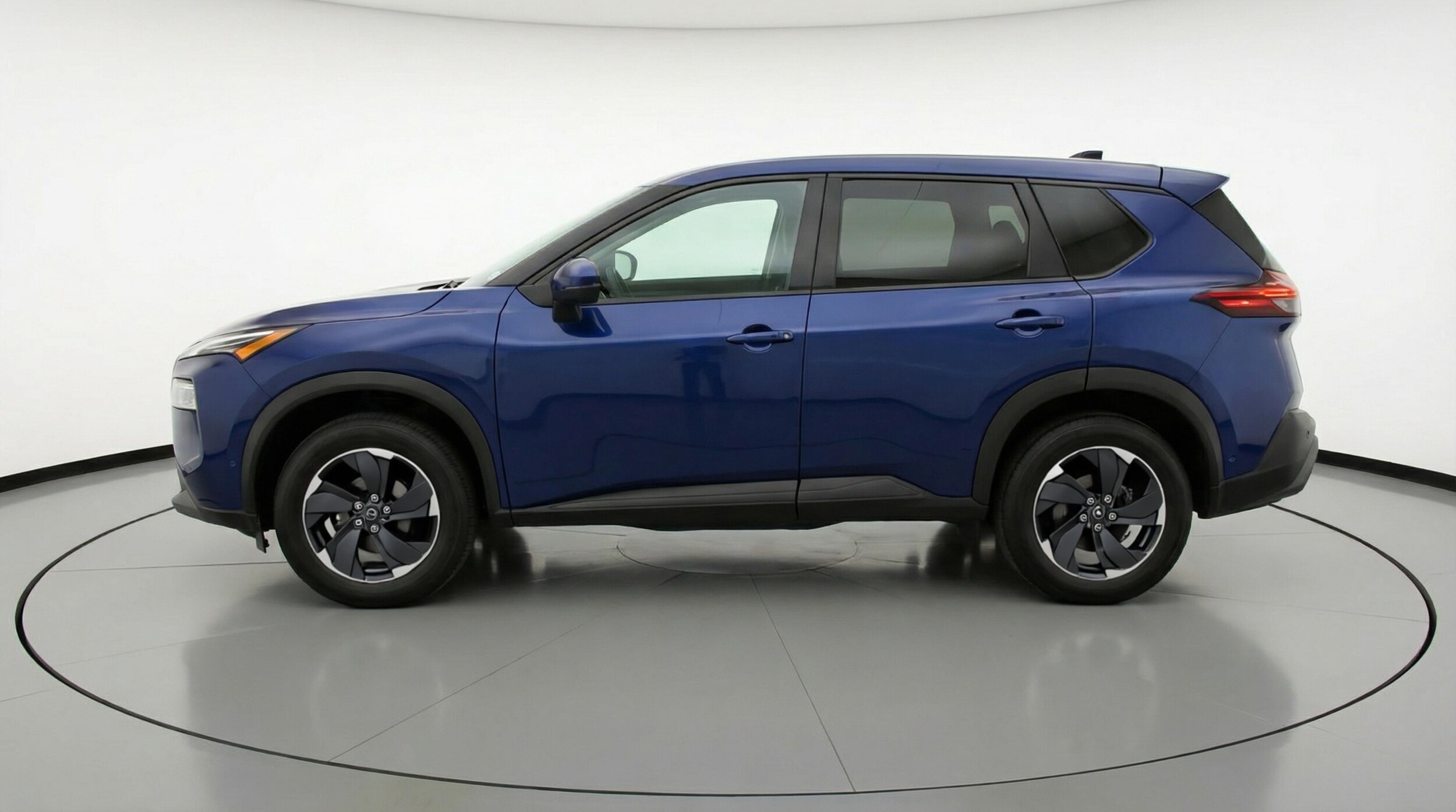 Thumbnail: 2025 Nissan Rogue - 4