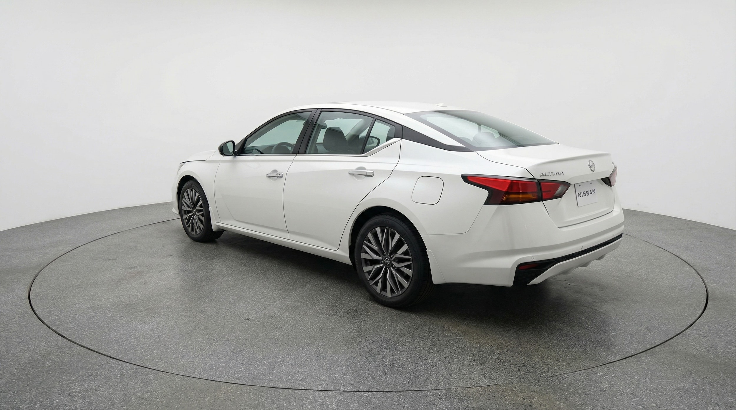 Thumbnail: 2025 Nissan Altima - 5