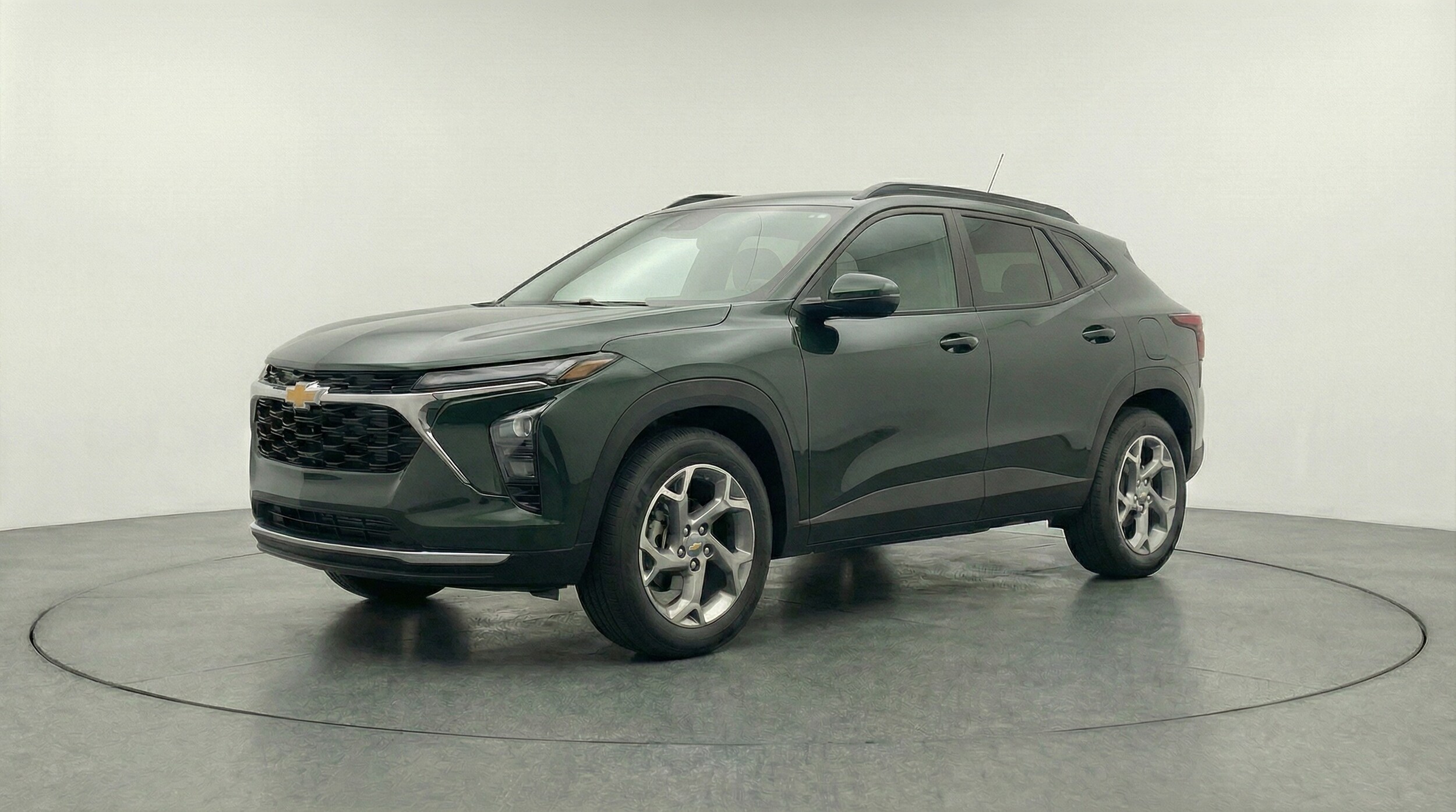 Thumbnail: 2025 Chevrolet Trax - 3