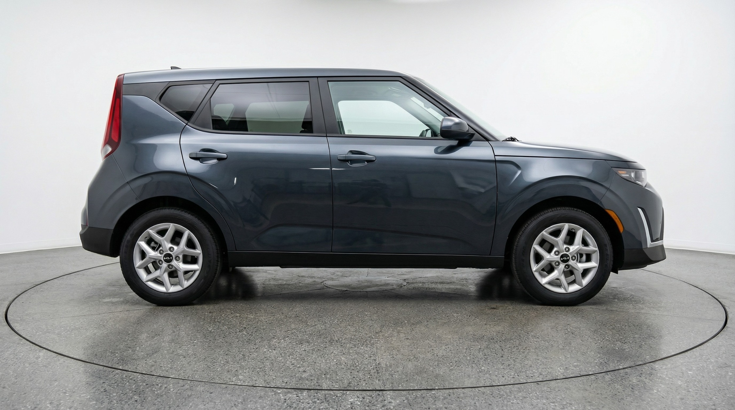 Thumbnail: 2025 Kia Soul - 8