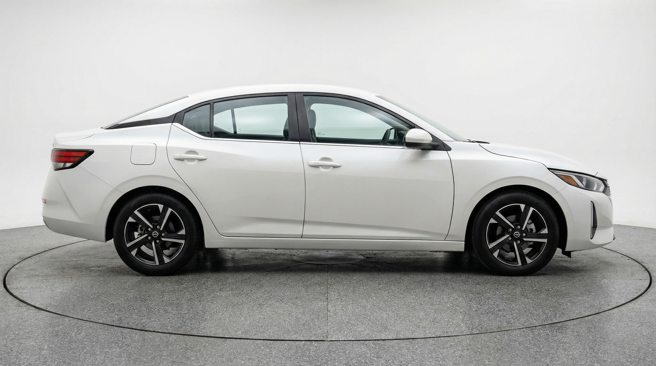 Thumbnail: 2025 Nissan Sentra - 8
