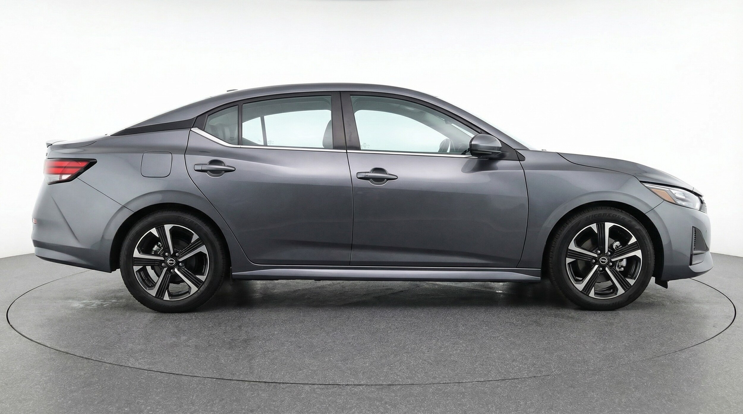 Thumbnail: 2025 Nissan Sentra - 8