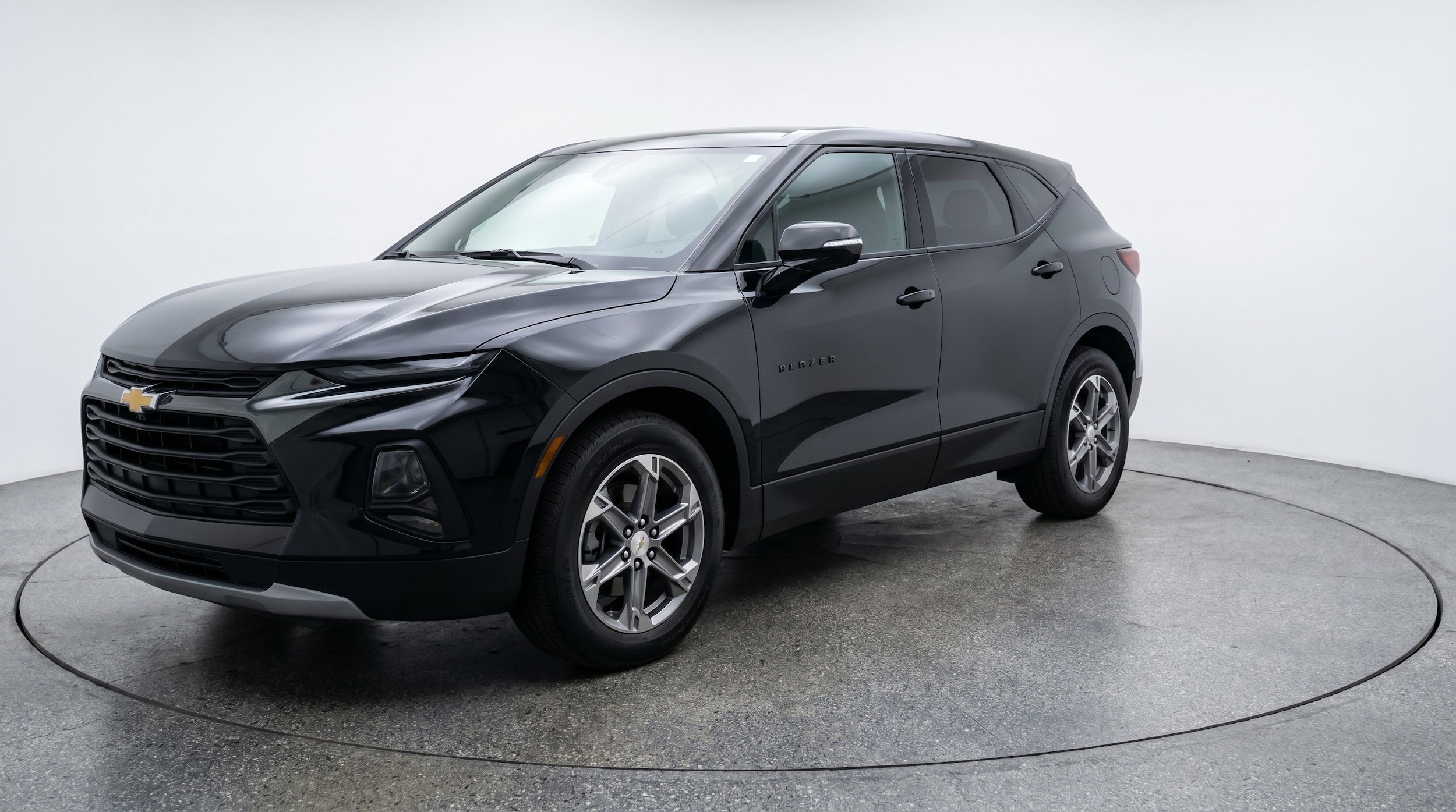 Thumbnail: 2025 Chevrolet Blazer - 3