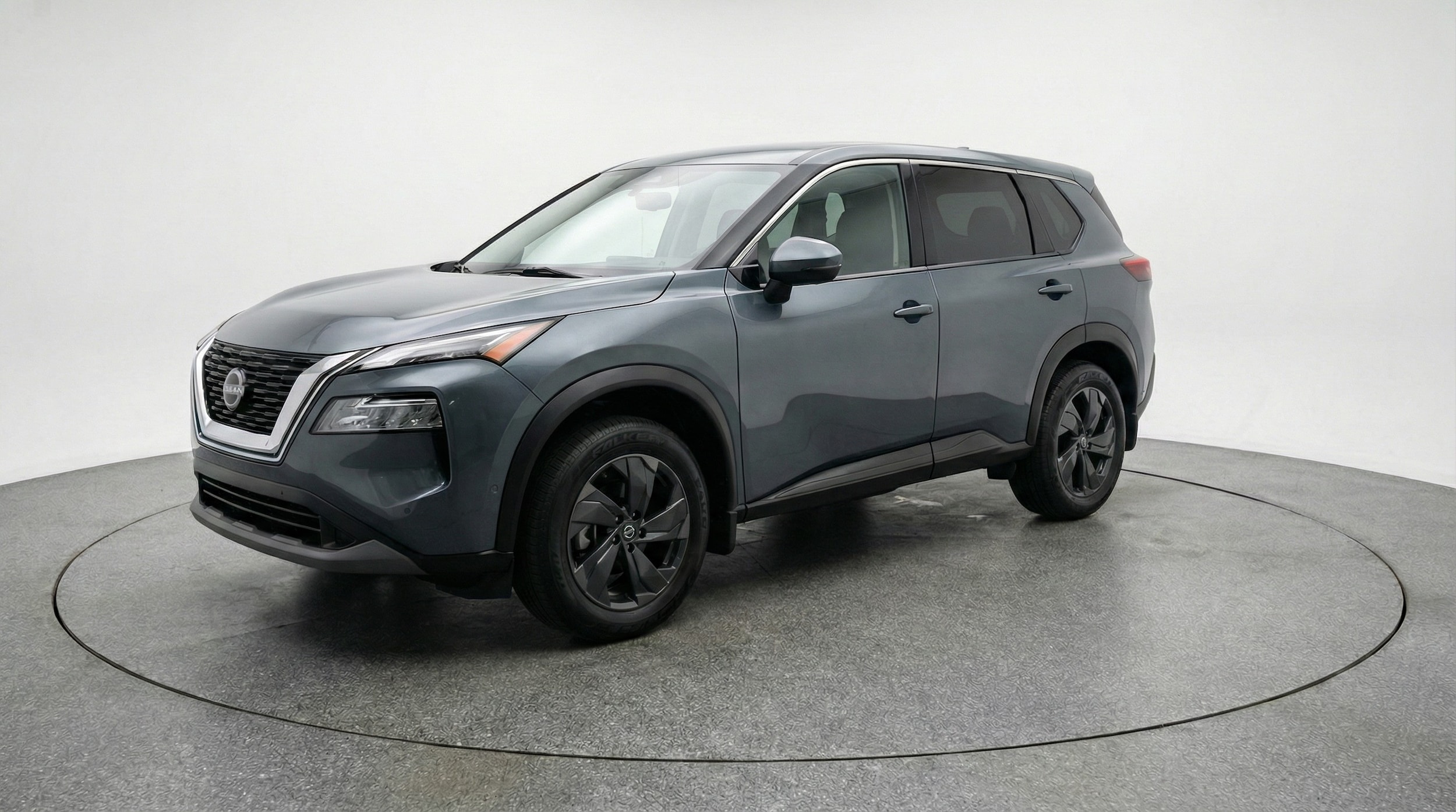 Thumbnail: 2025 Nissan Rogue - 3