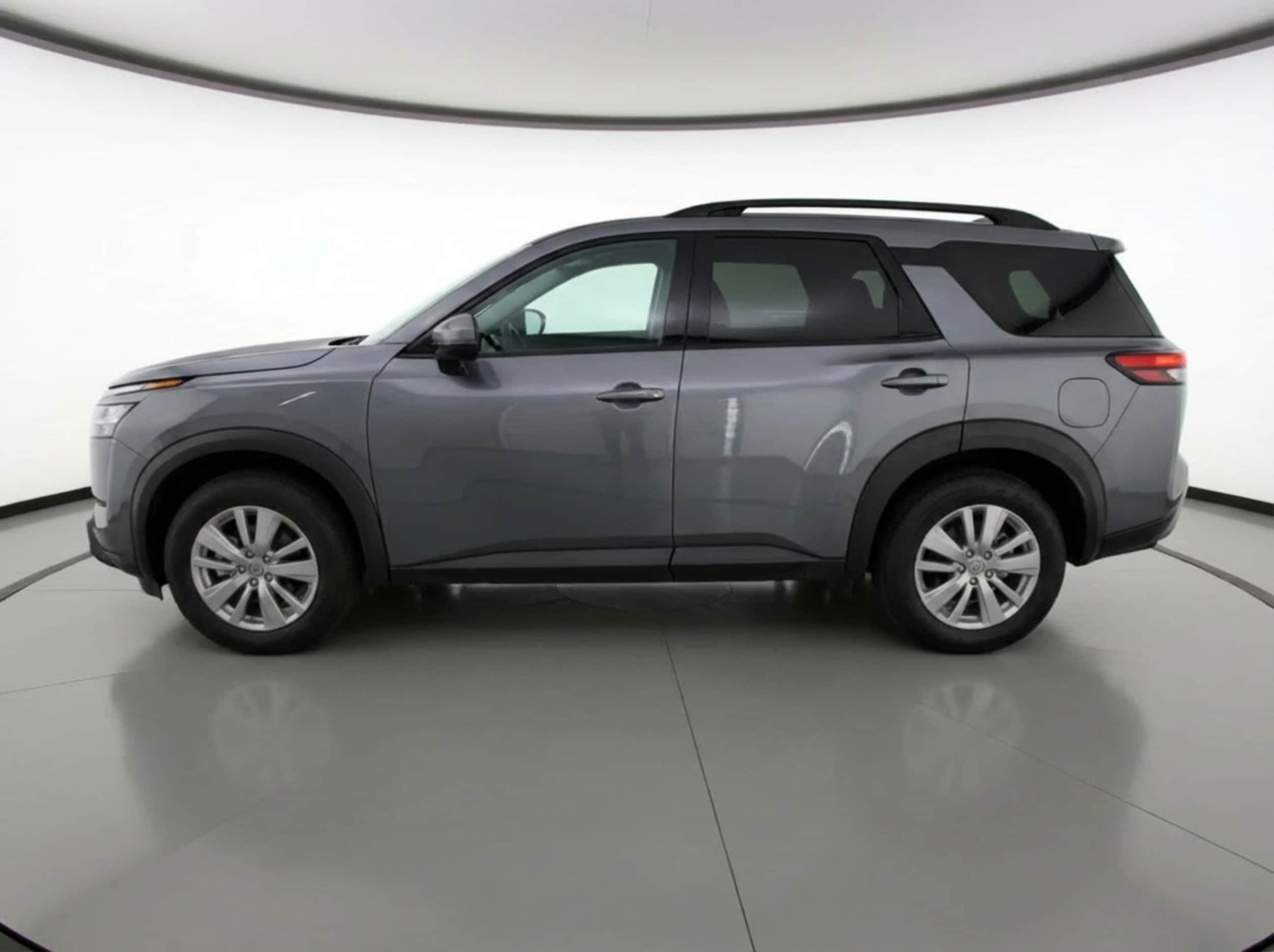 Thumbnail: 2024 Nissan Pathfinder - 4