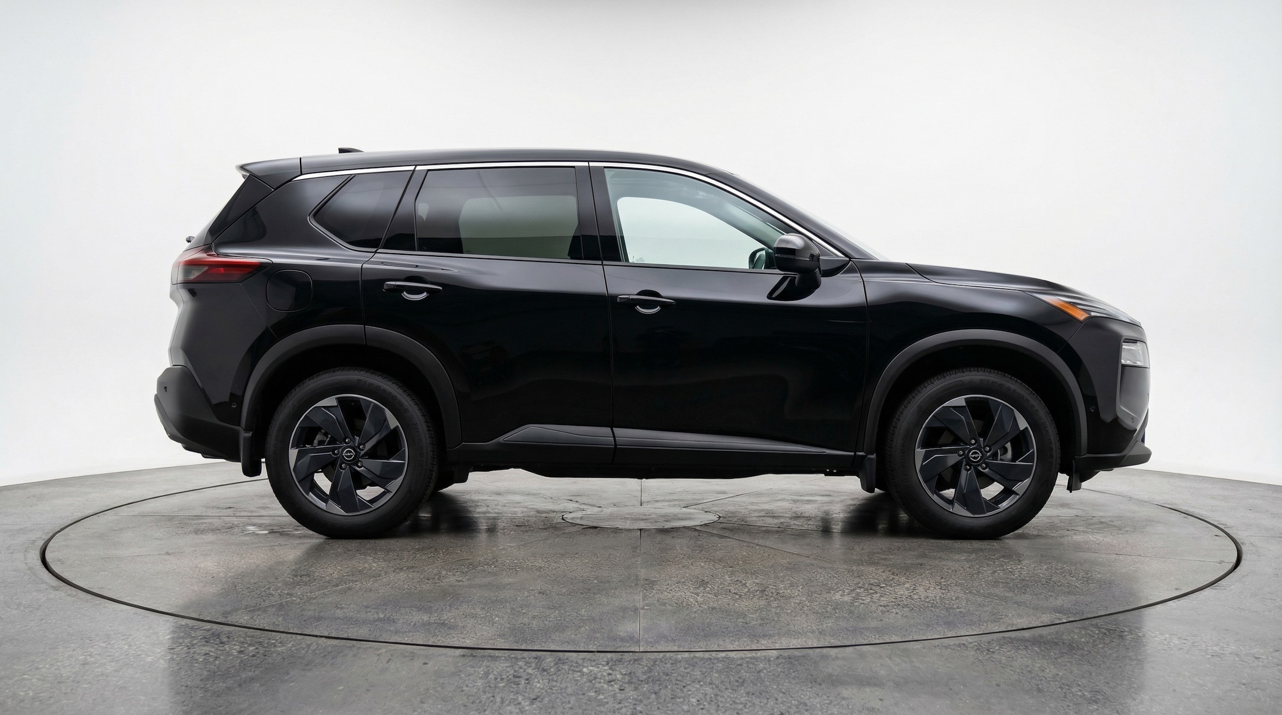 Thumbnail: 2025 Nissan Rogue - 8