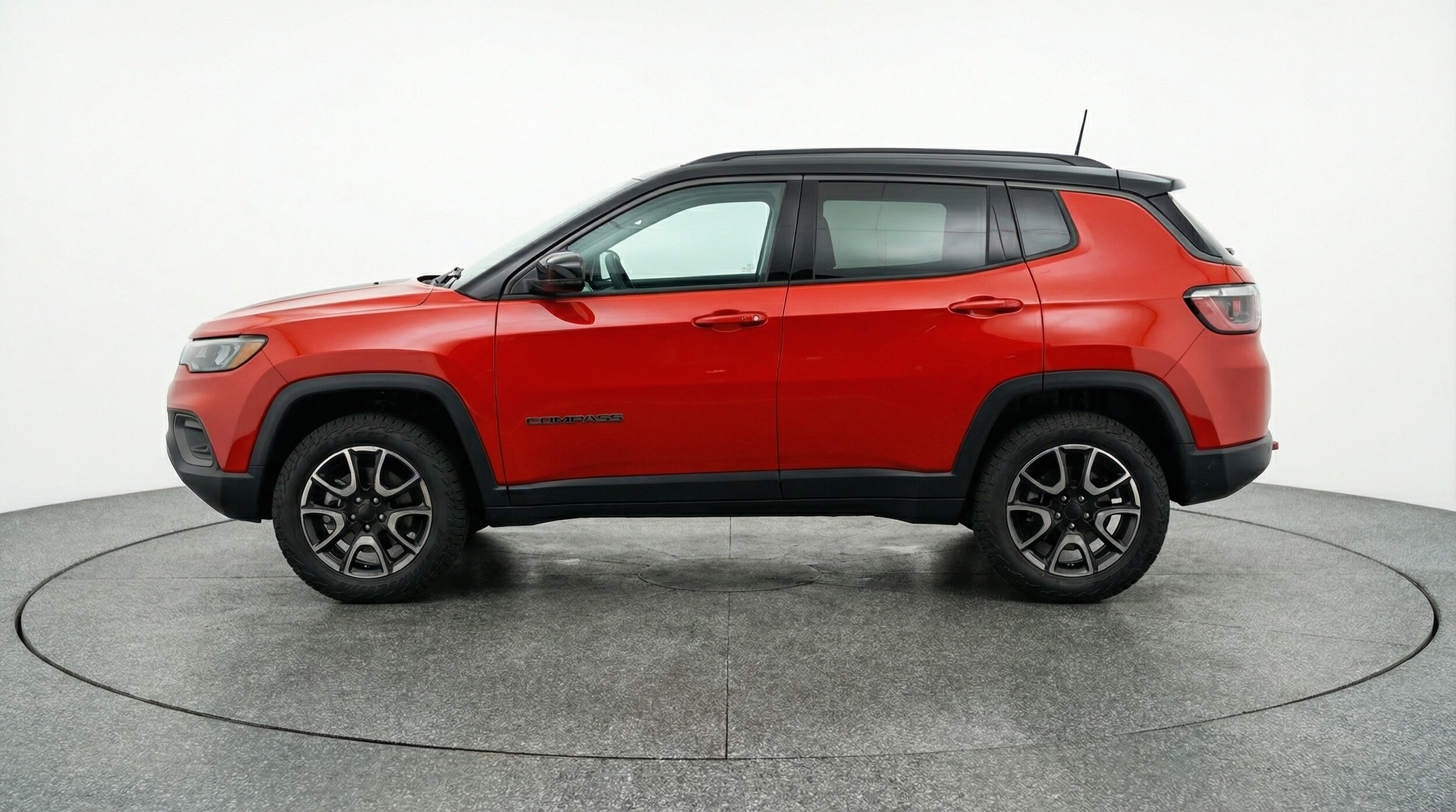 Thumbnail: 2025 Jeep Compass - 4