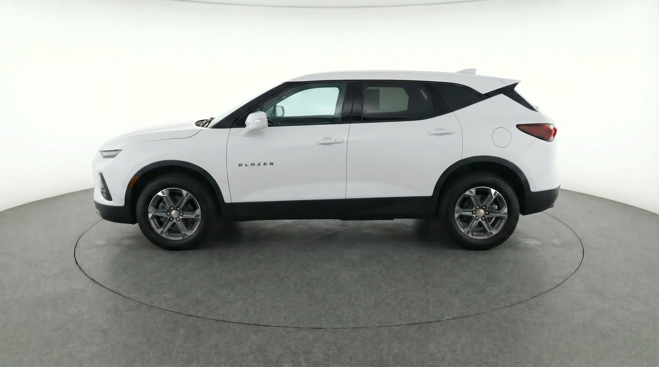 Thumbnail: 2025 Chevrolet Blazer - 5